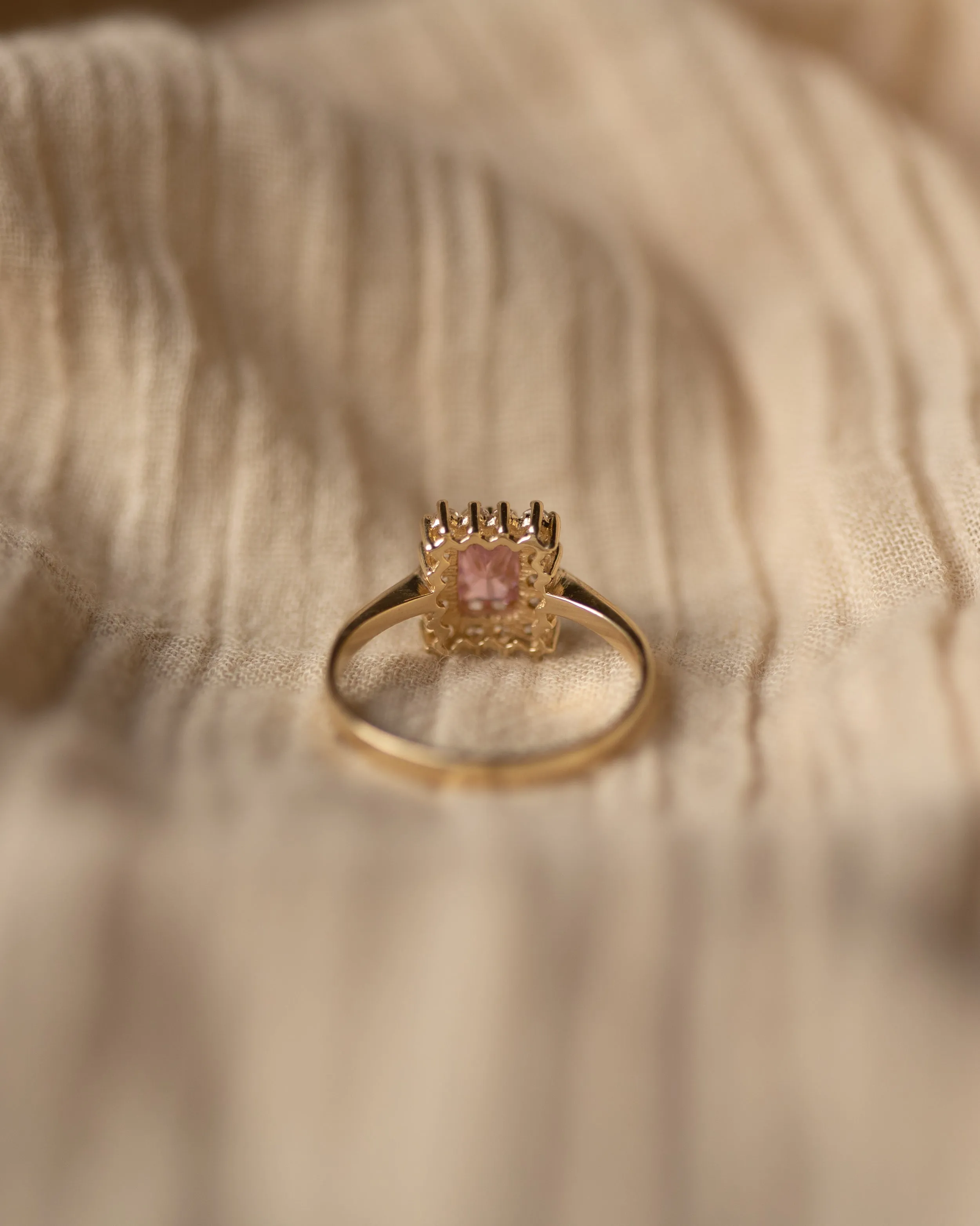 Maude 1984 Vintage 9ct Gold Pink Cubic Zircon Cluster Ring sold by Rock n Rose product image thumbnail 5
