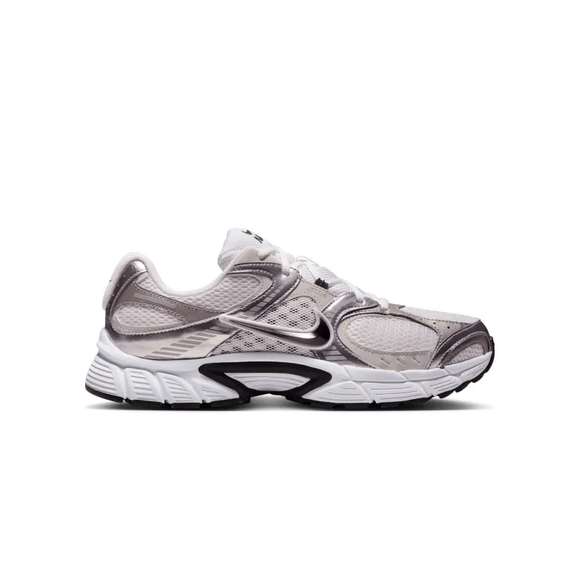 V5 RNR White Vast Grey sold by Grinmore