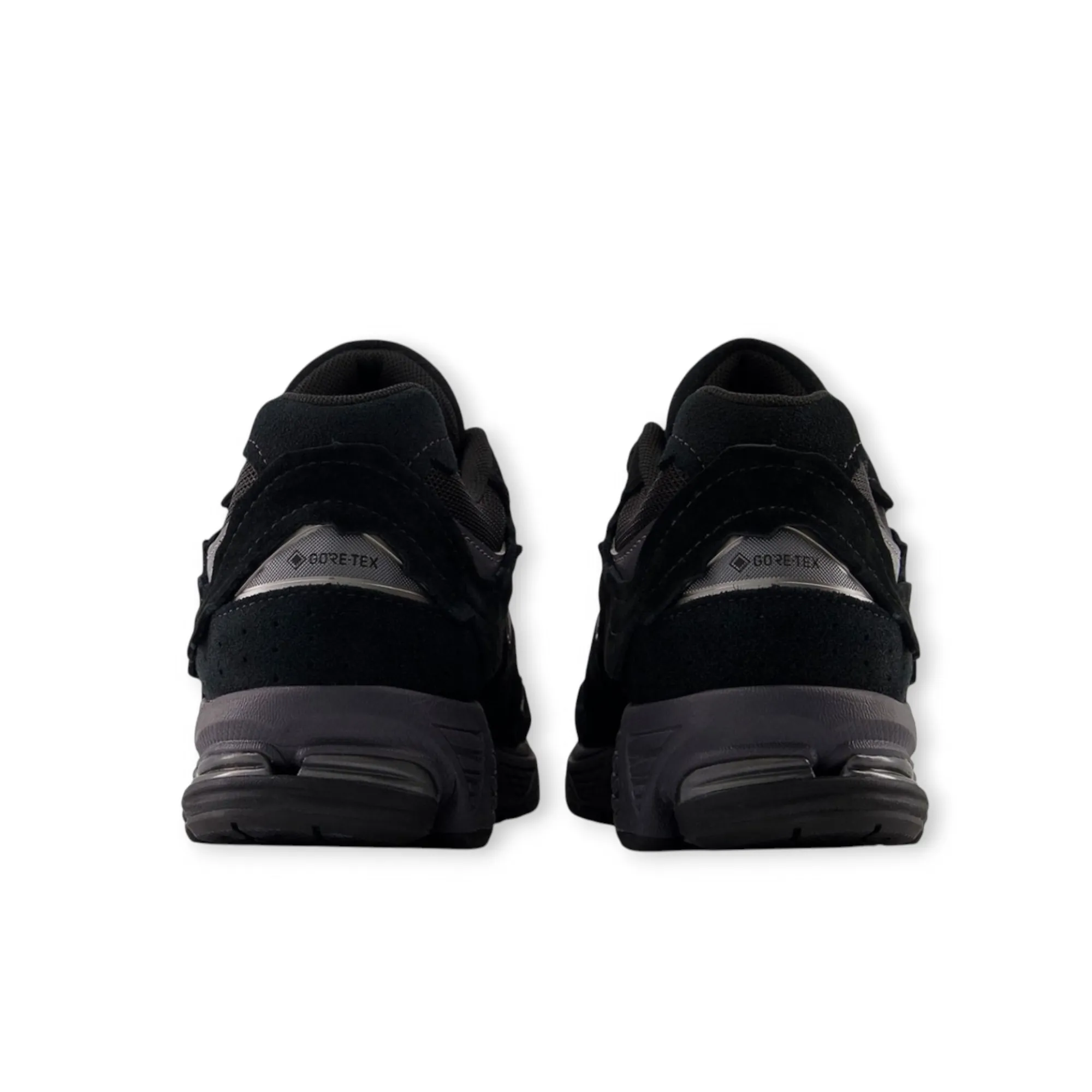 2002R Gore-Tex Protection Pack Black Magnet sold by Grinmore product image thumbnail 4