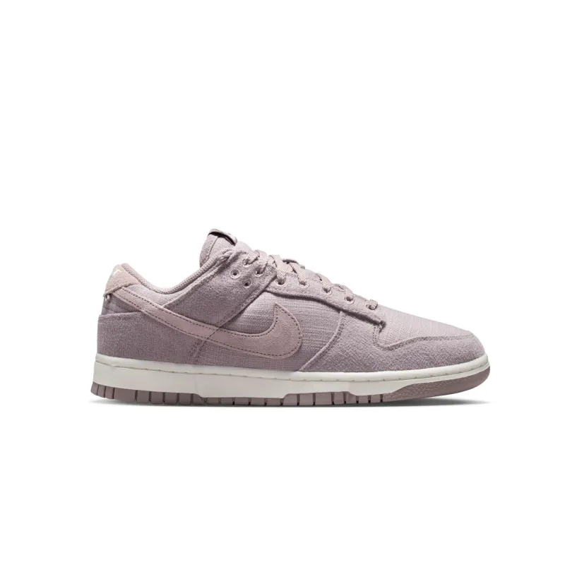 WMNS Dunk Low Accepting All Flowers sold by Grinmore