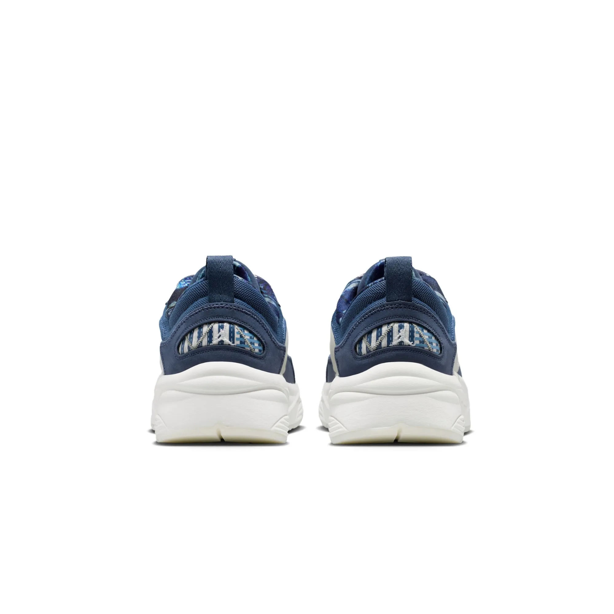 Air Jordan Trunner O/S Diffused Blue Sail sold by Grinmore product image thumbnail 5
