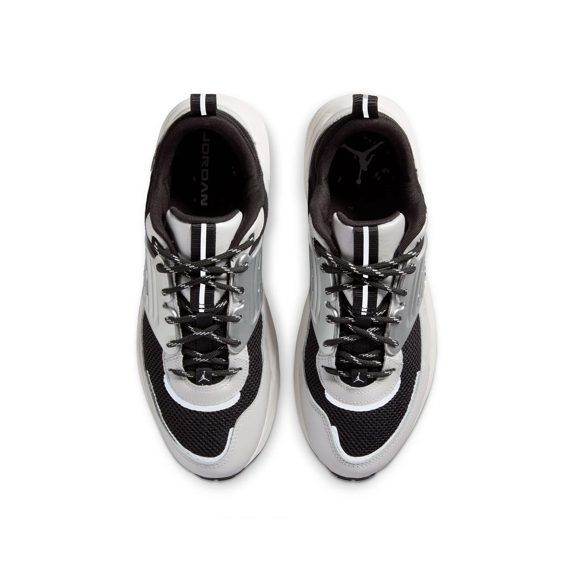 Air Jordan Trunner O/S Photon Dust Black sold by Grinmore product image thumbnail 4