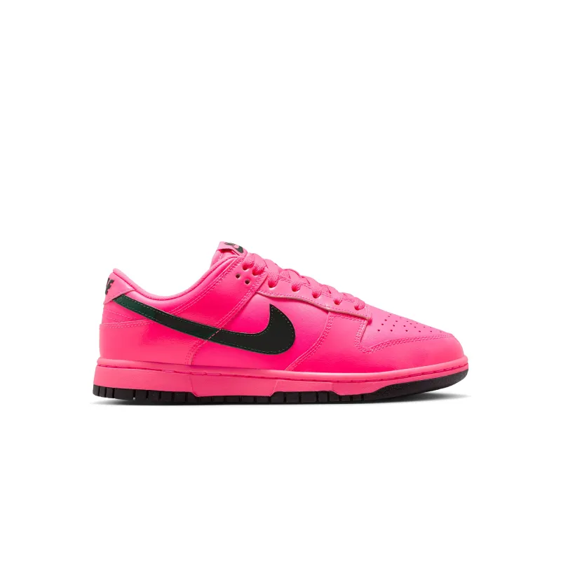 WMNS Dunk Low Pink Blast made by Nike