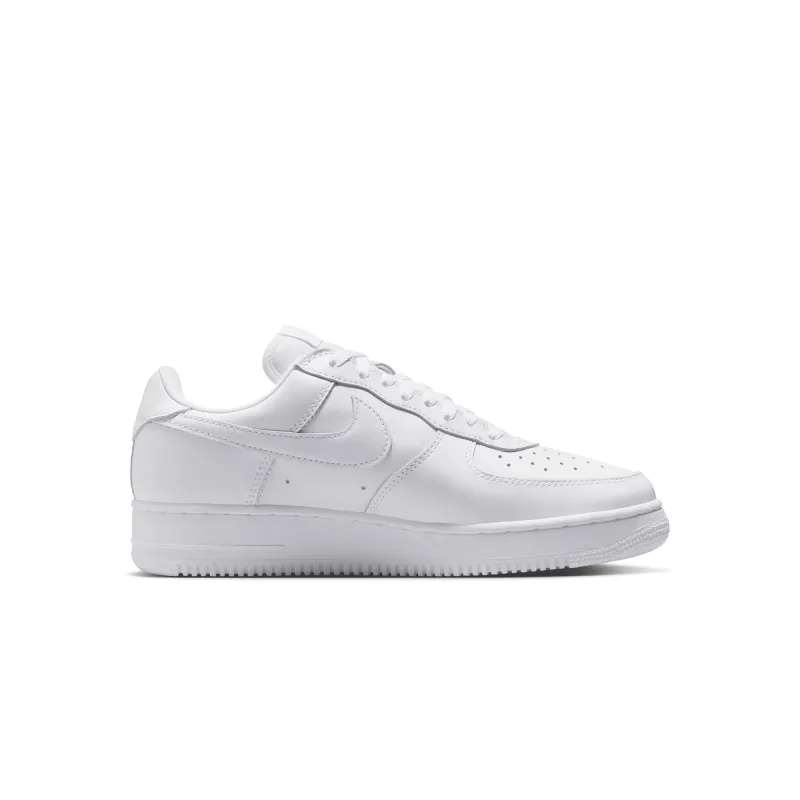 Air Force 1 '01 Triple White made by Nike