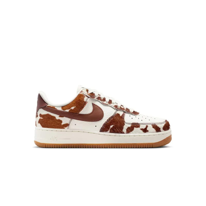 WMNS Air Force 1 Low Cow Print Field Brown made by Nike
