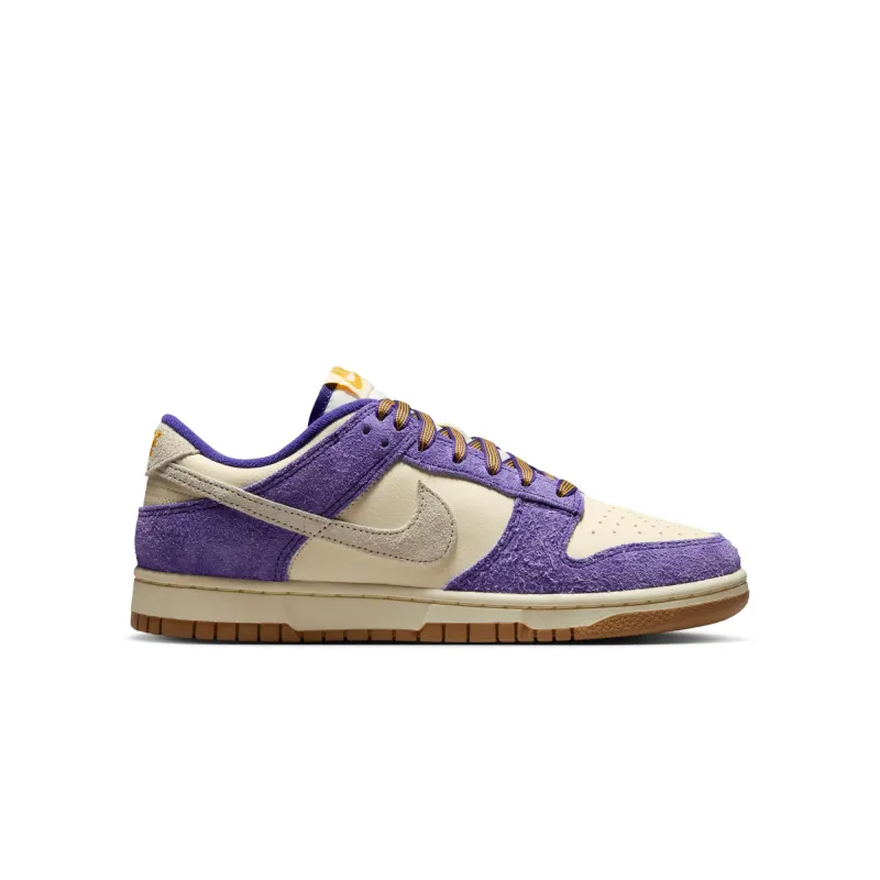 WMNS Dunk Low Game Day made by Nike