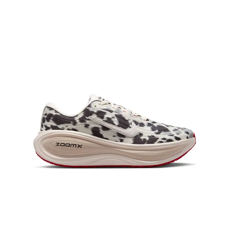 Vomero Plus Cow Print made by Nike