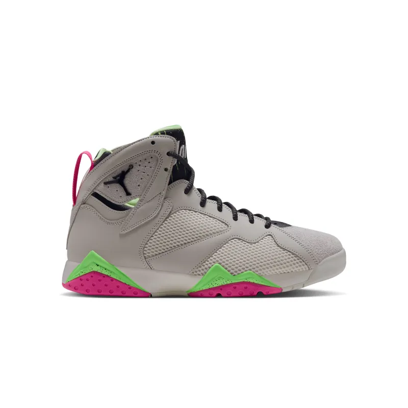 Air Jordan 7 Retro Tennis Day made by Jordan