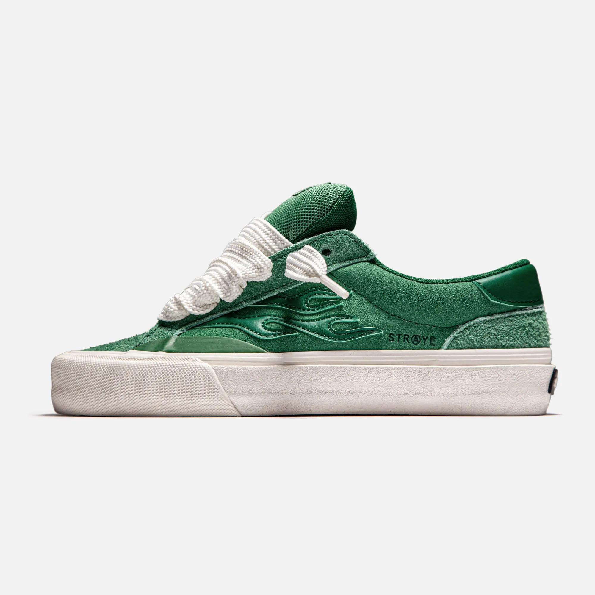 LOGAN PUFF - EVERGREEN sold by Straye