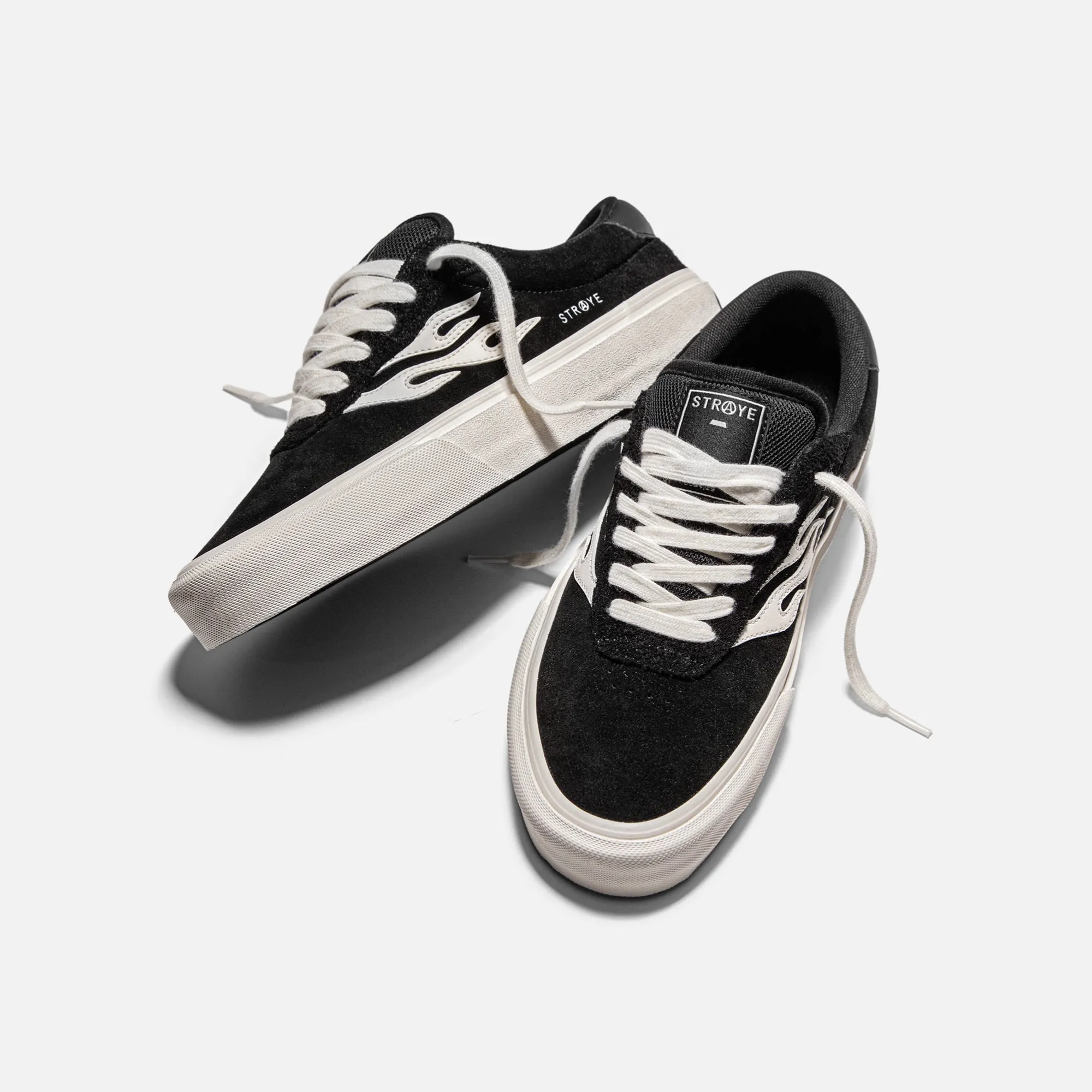 FUEGO - BLACK sold by Straye product image thumbnail 2