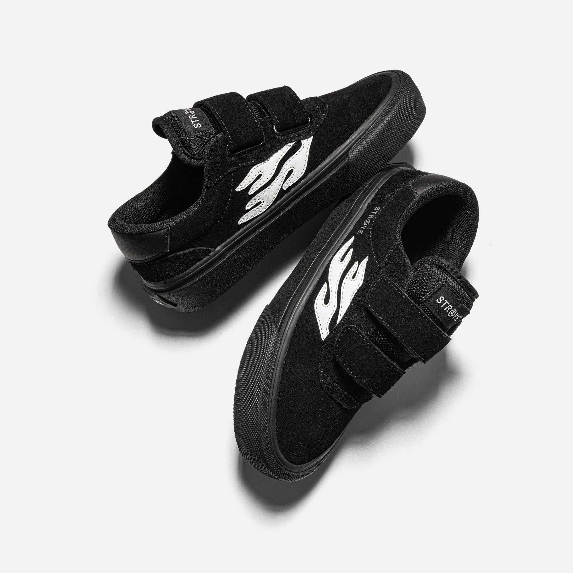 LIL FUEGO - PHANTOM sold by Straye product image thumbnail 2