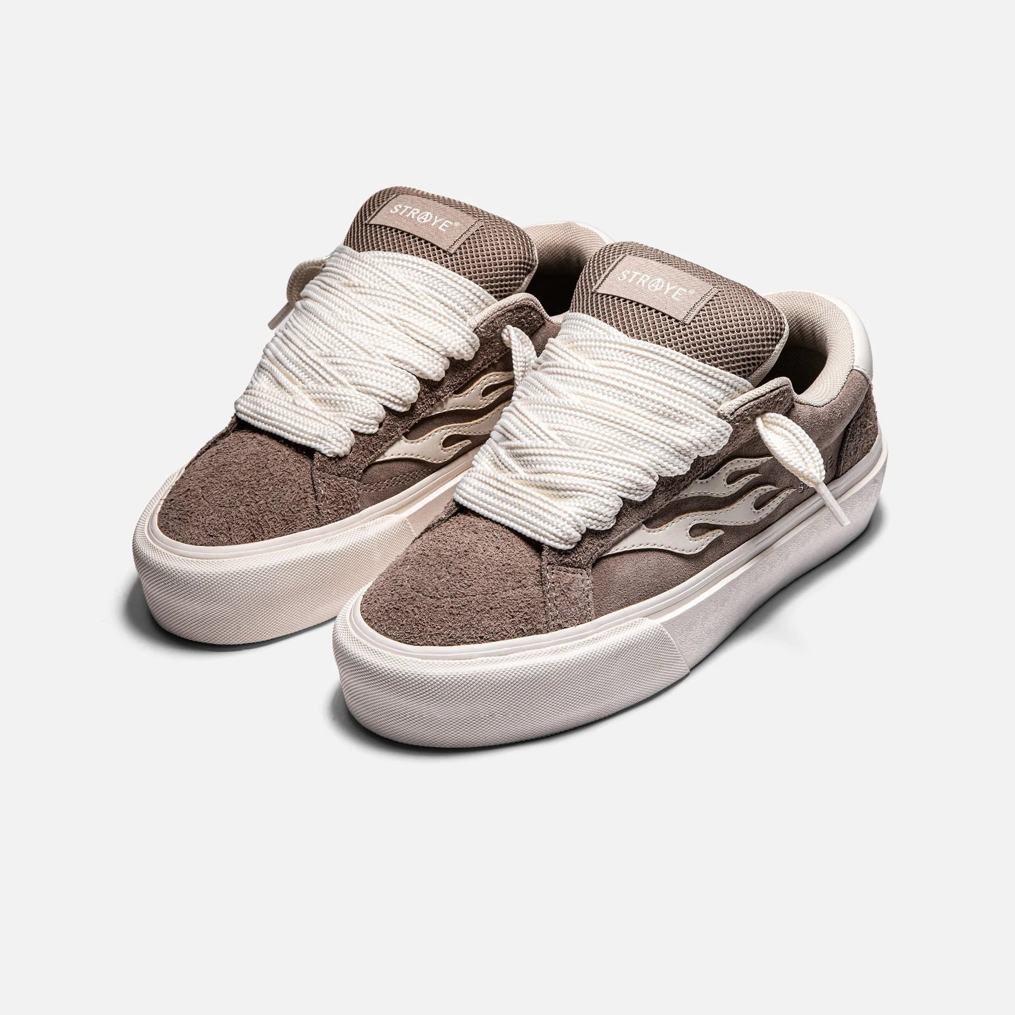 LOGAN STOMPER - TAUPE sold by Straye product image thumbnail 3