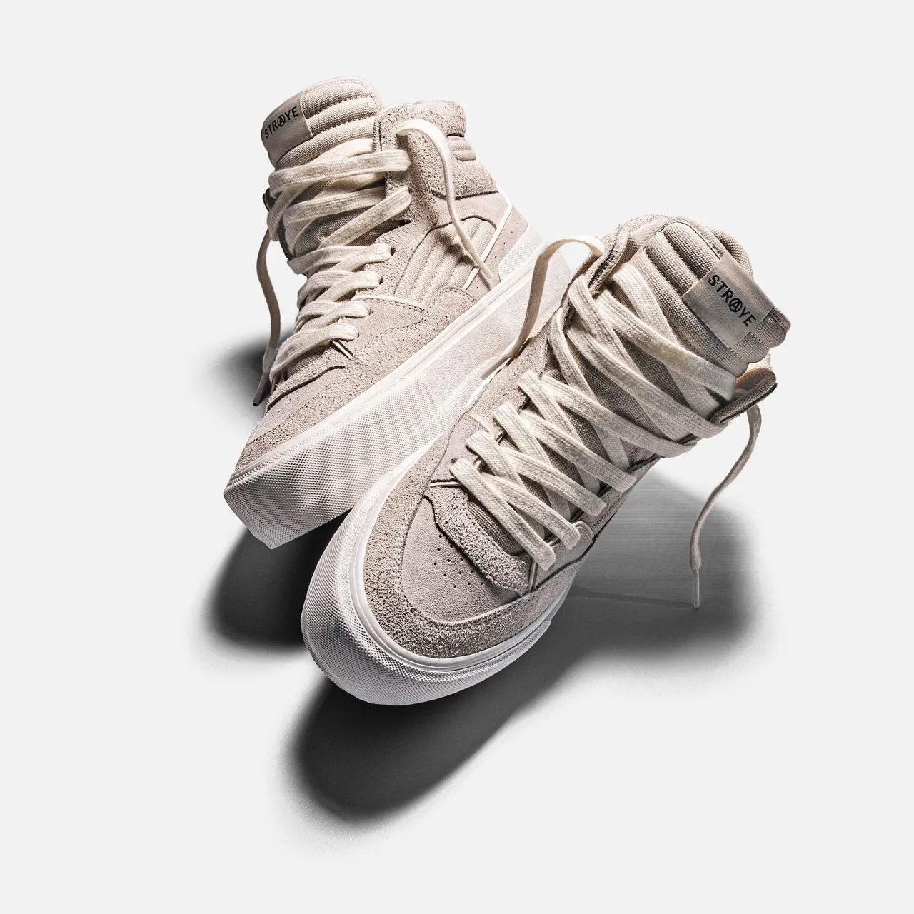 HOLLYWOOD - CREAM sold by Straye product image thumbnail 2