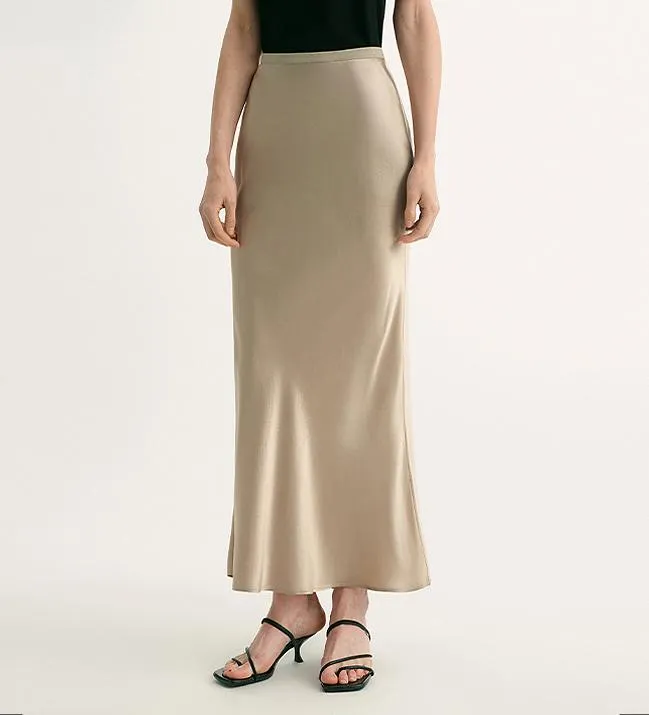 "Extremely luxurious" American EASTMAN acetate glossy bias-cut elegant slim fishtail skirt sold by Firelady Sheepskin product image thumbnail 2