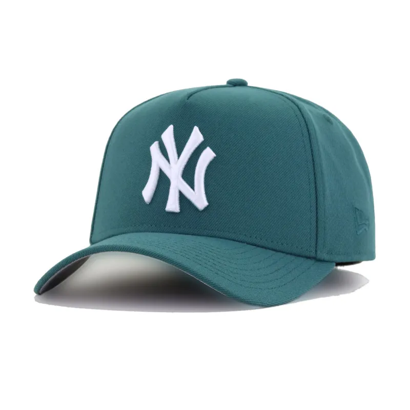 New York Yankees Pine Needle Green New Era 9Forty A-Frame Snapback sold by Hat Heaven