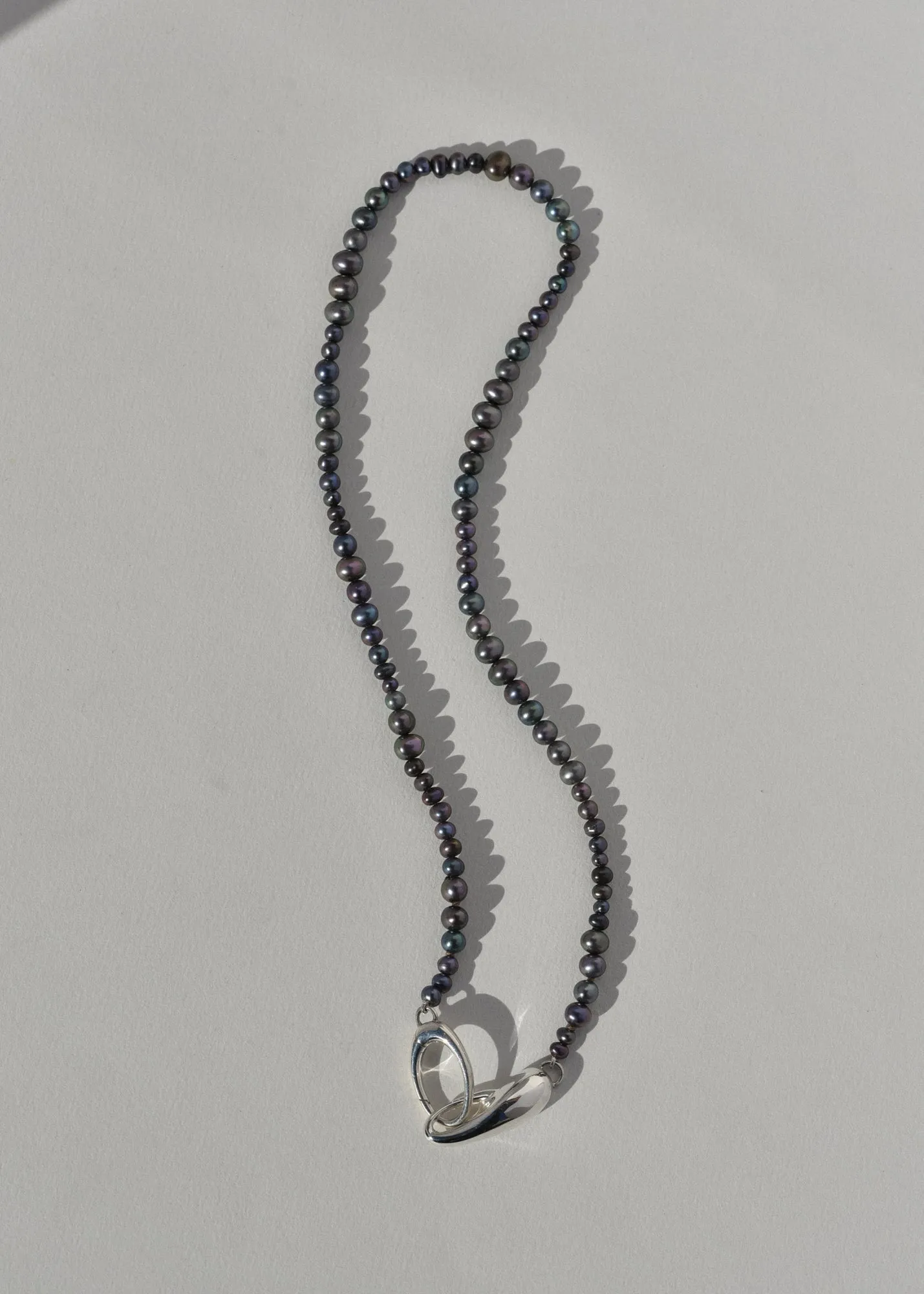 Peacock Pearl Choker sold by Leigh Miller product image thumbnail 4