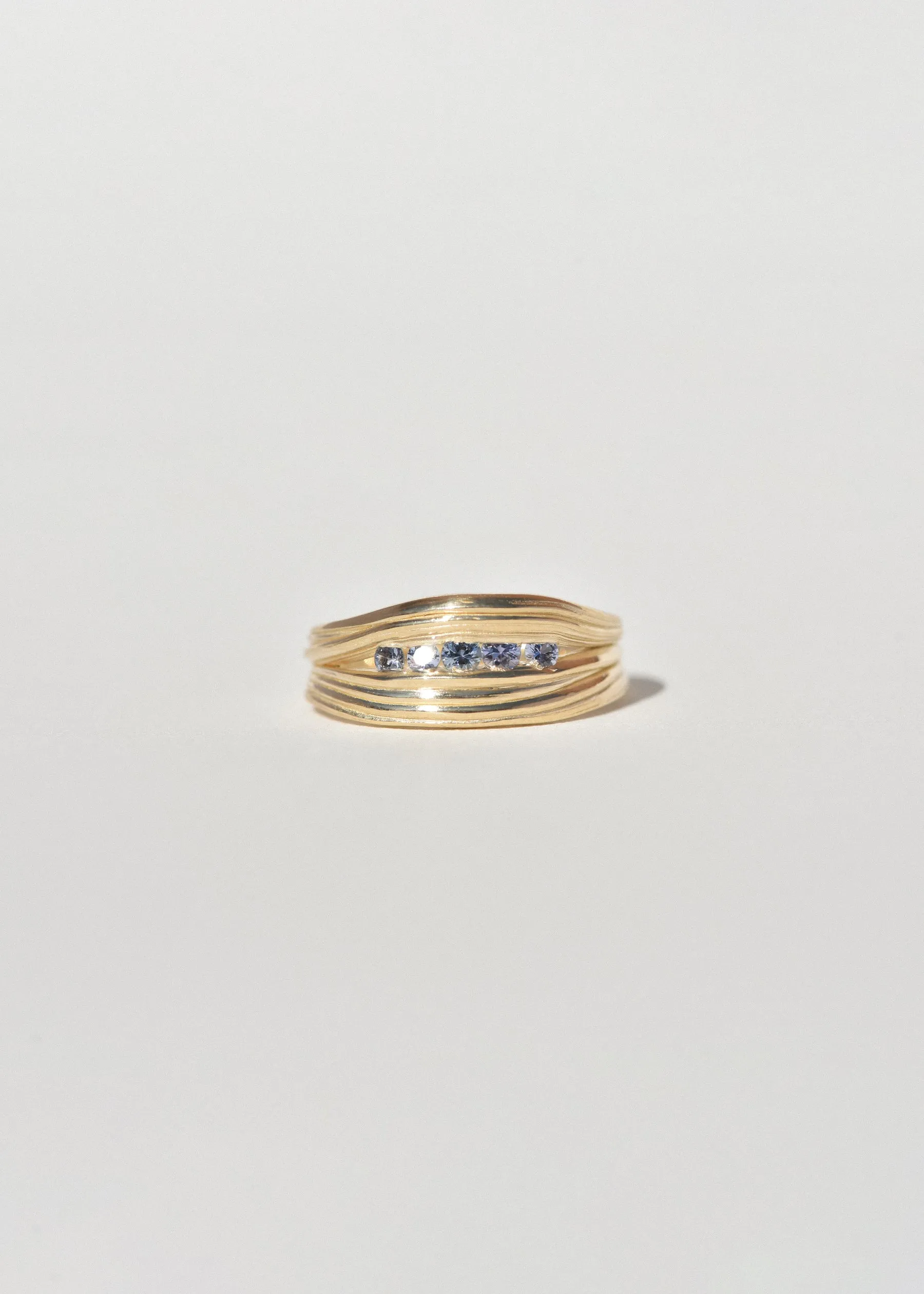 Yogo Sapphire Ligne Ring in 14k Gold sold by Leigh Miller