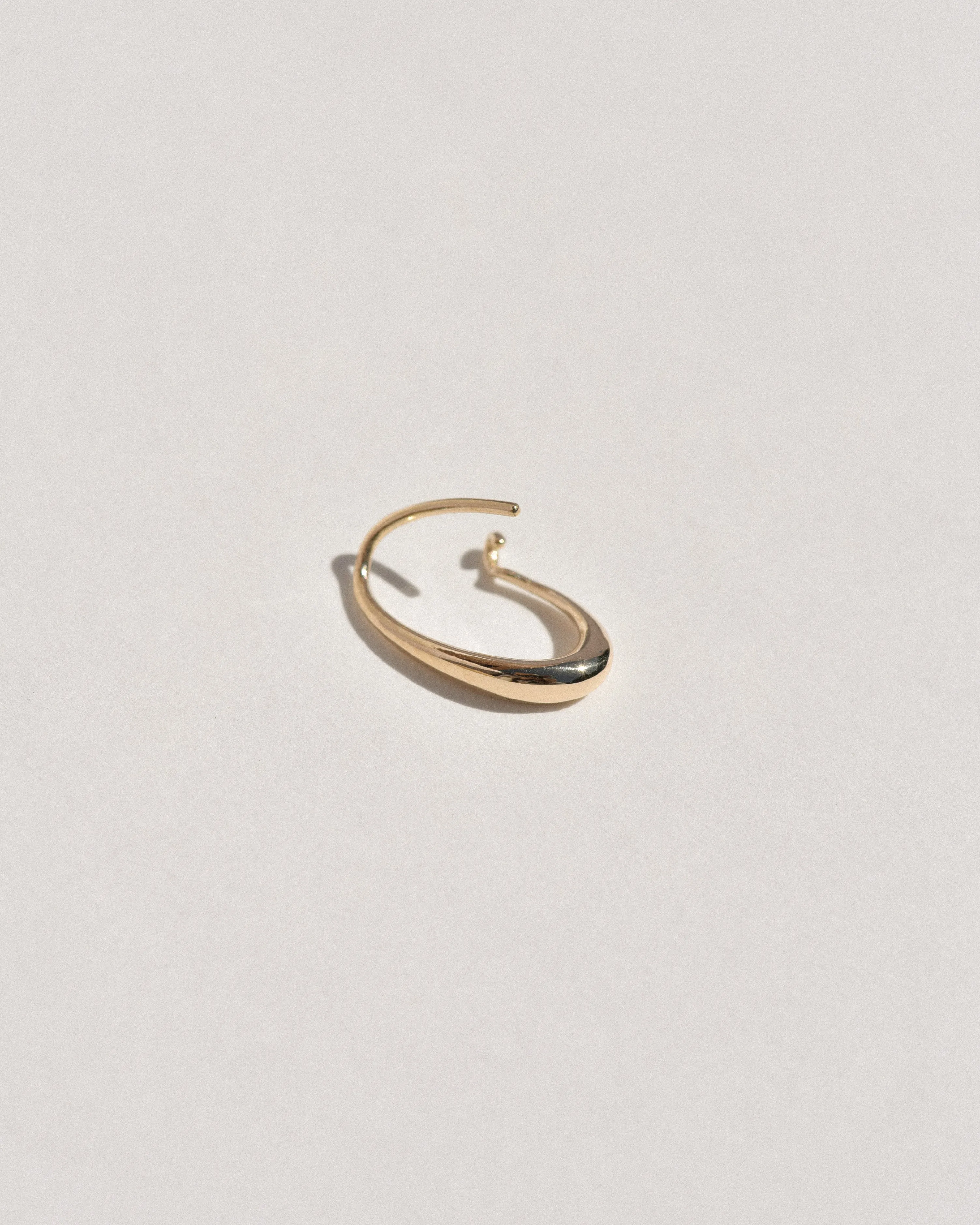 Medium Oval Sempre Hoop in 14k Yellow Gold sold by Leigh Miller product image thumbnail 2