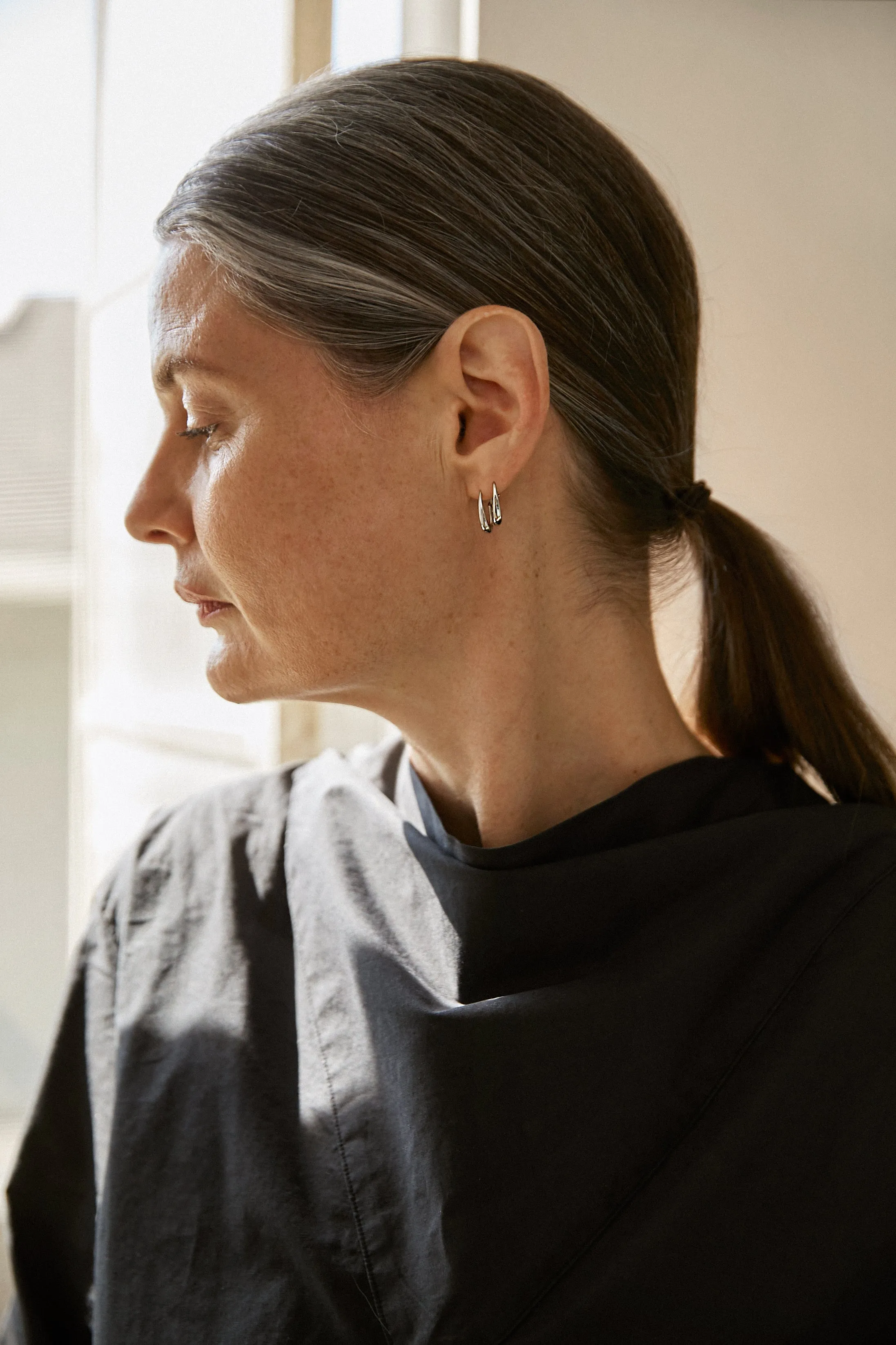 Medium Round Sempre Hoop in 14k White Gold sold by Leigh Miller product image thumbnail 5