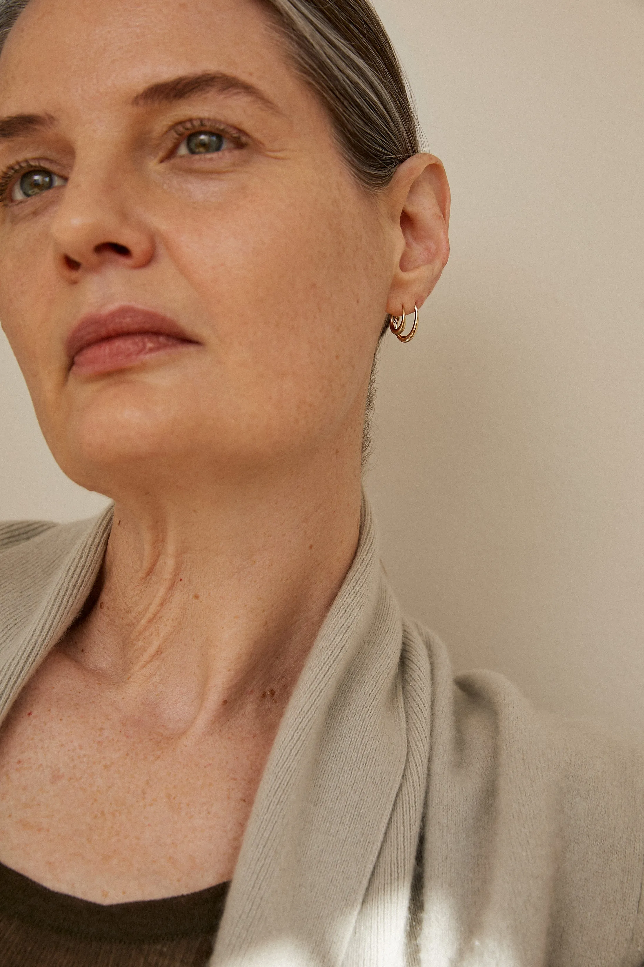 Small Round Sempre Hoop in 14k Yellow Gold sold by Leigh Miller product image thumbnail 4