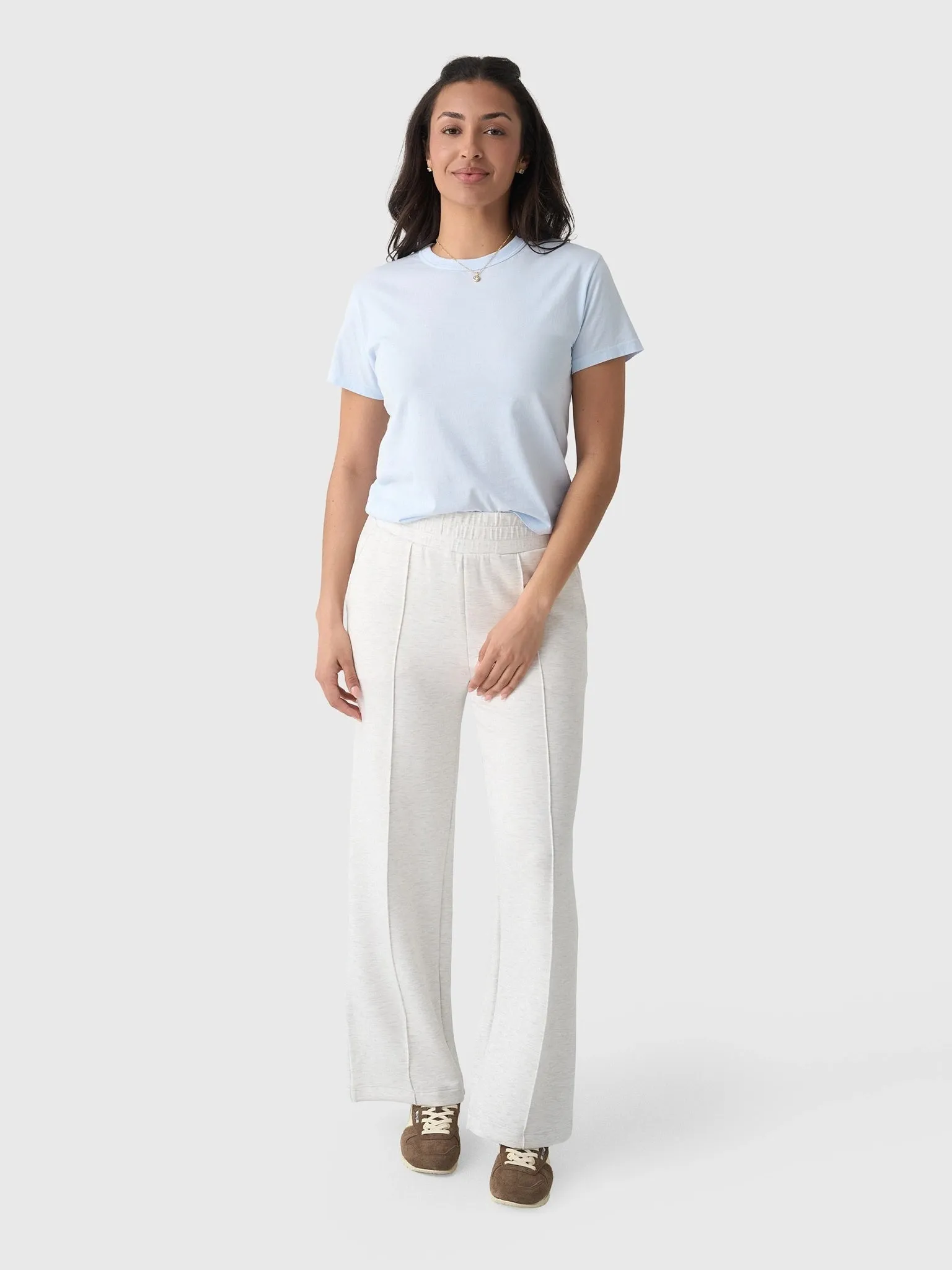 Varley Women's The Wide Leg 30" Pant sold by Saint Bernard product image thumbnail 2