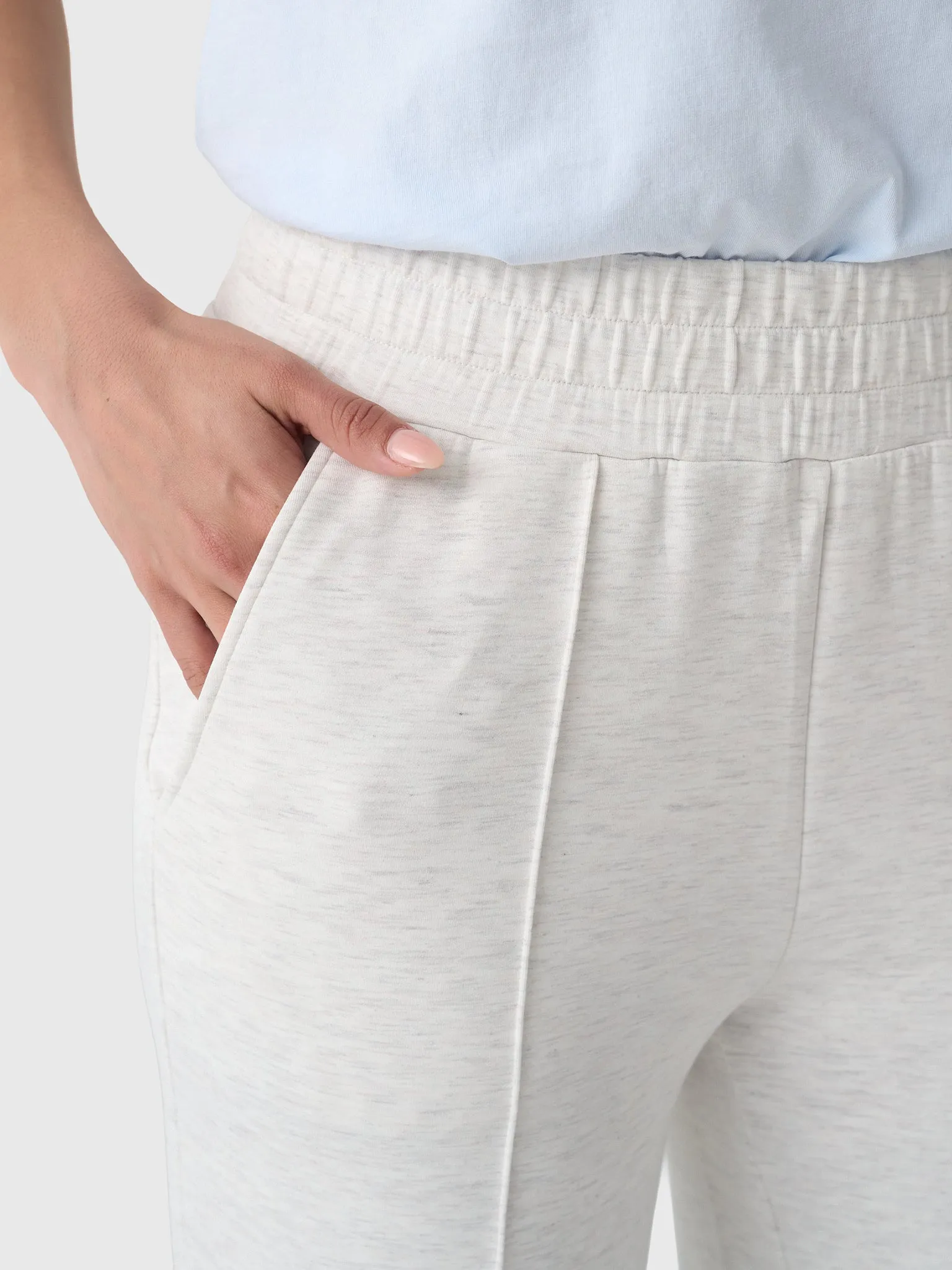 Varley Women's The Wide Leg 30" Pant sold by Saint Bernard product image thumbnail 5