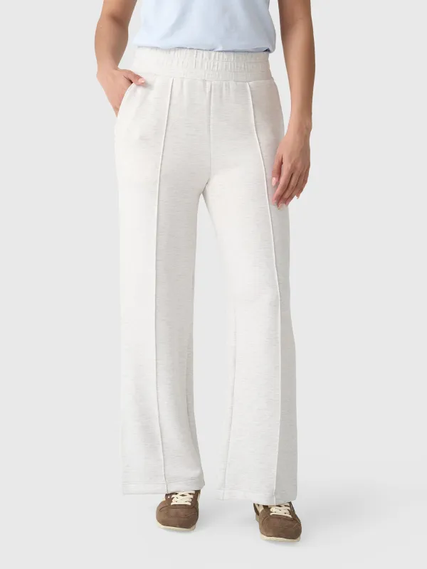 Varley Women's The Wide Leg 30" Pant made by Varley