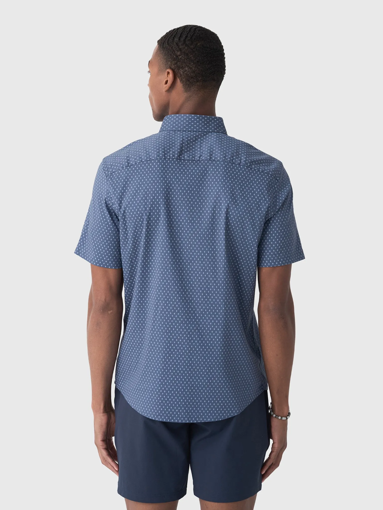 Faherty Brand Men's Short Sleeve Movement Shirt sold by Saint Bernard product image thumbnail 4