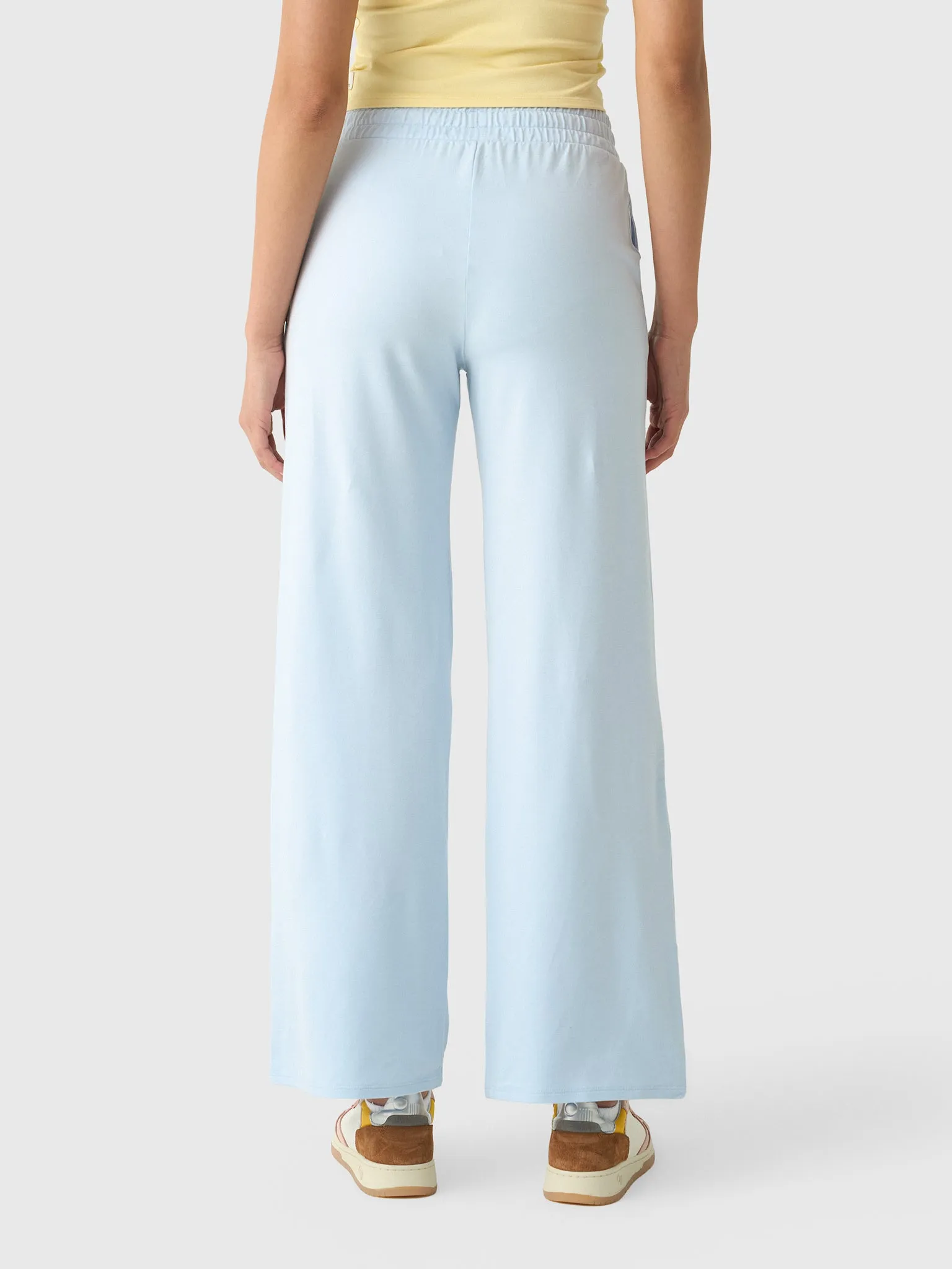 Vuori Women's Halo Essential Wideleg Pant sold by Saint Bernard product image thumbnail 3