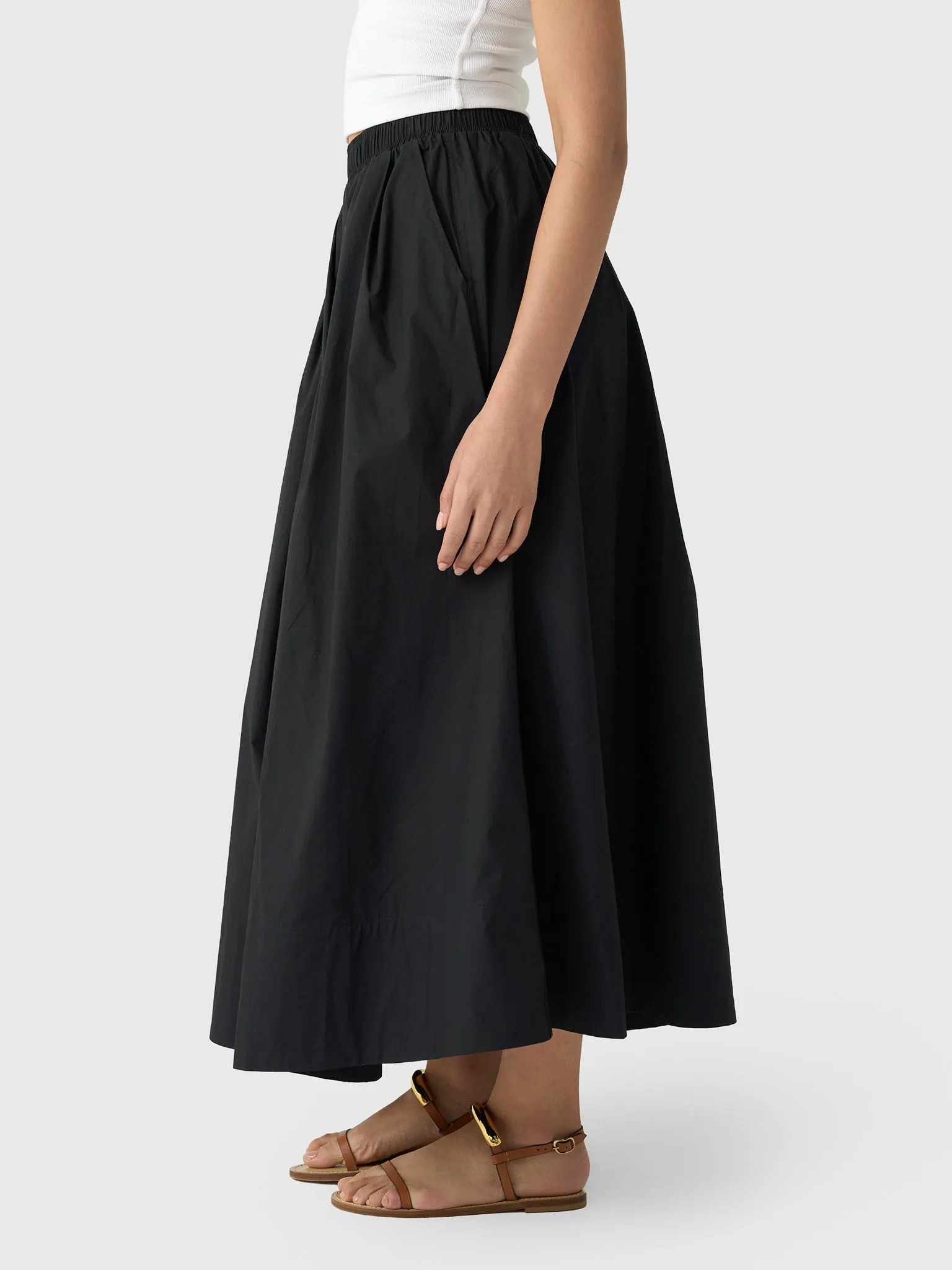 Asher Women's Kate Poplin Pleated Skirt sold by Saint Bernard product image thumbnail 3