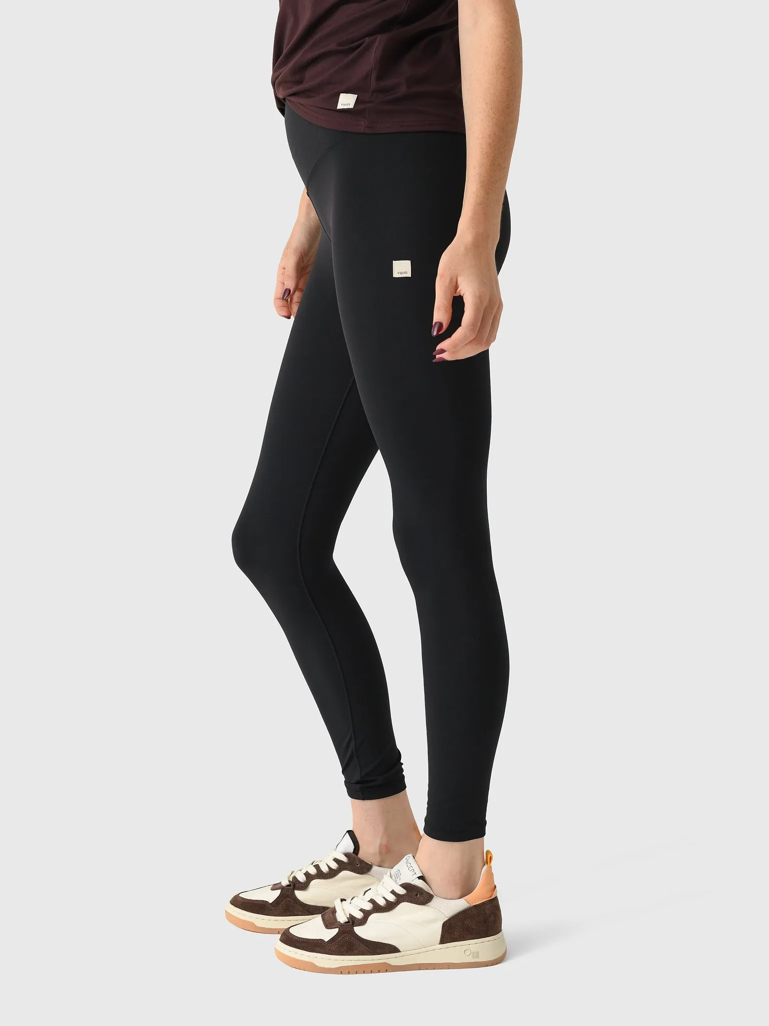 Vuori Women's AllTheForm Legging sold by Saint Bernard product image thumbnail 3