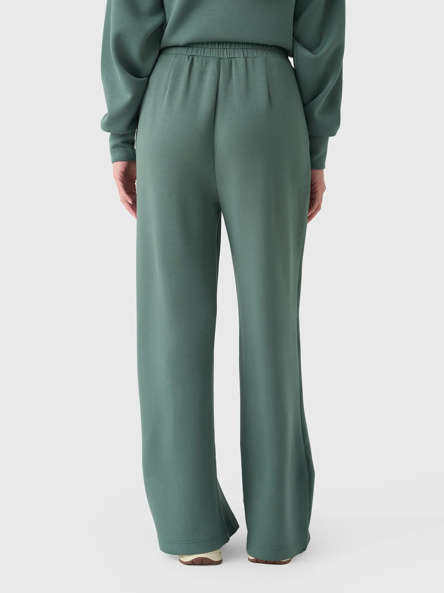 Varley Women's The Extra Wide Leg Pant sold by Saint Bernard product image thumbnail 3