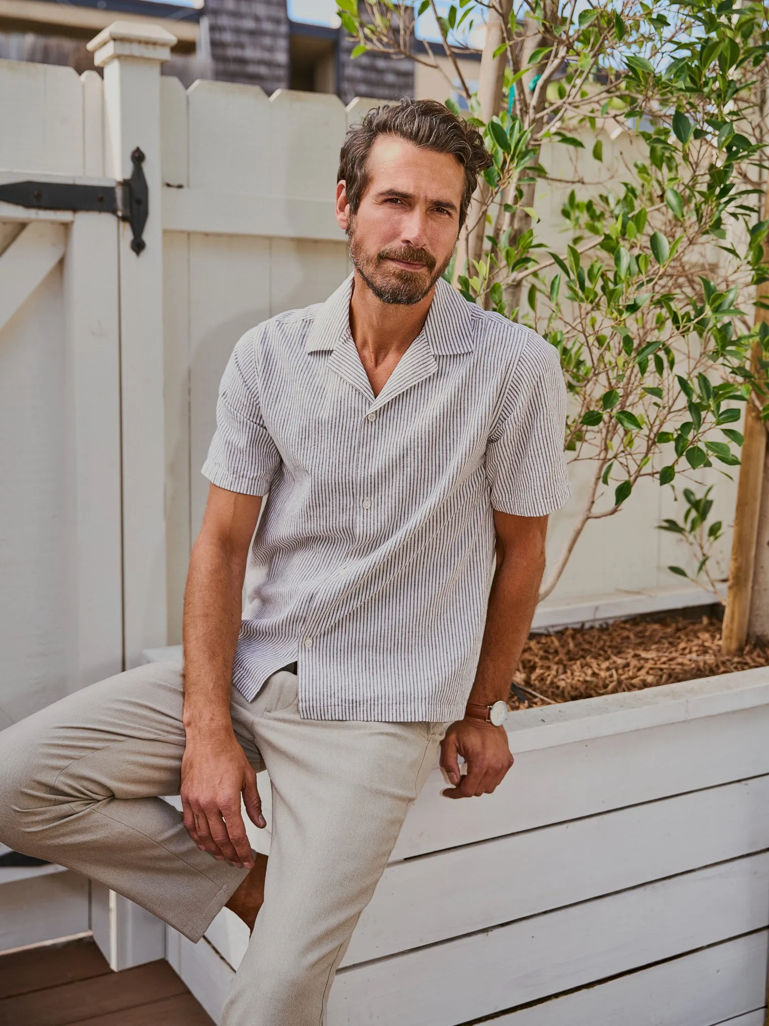 Les Deux Men's Lukas Stripe Cotton-Linen Short-Sleeve Shirt sold by Saint Bernard