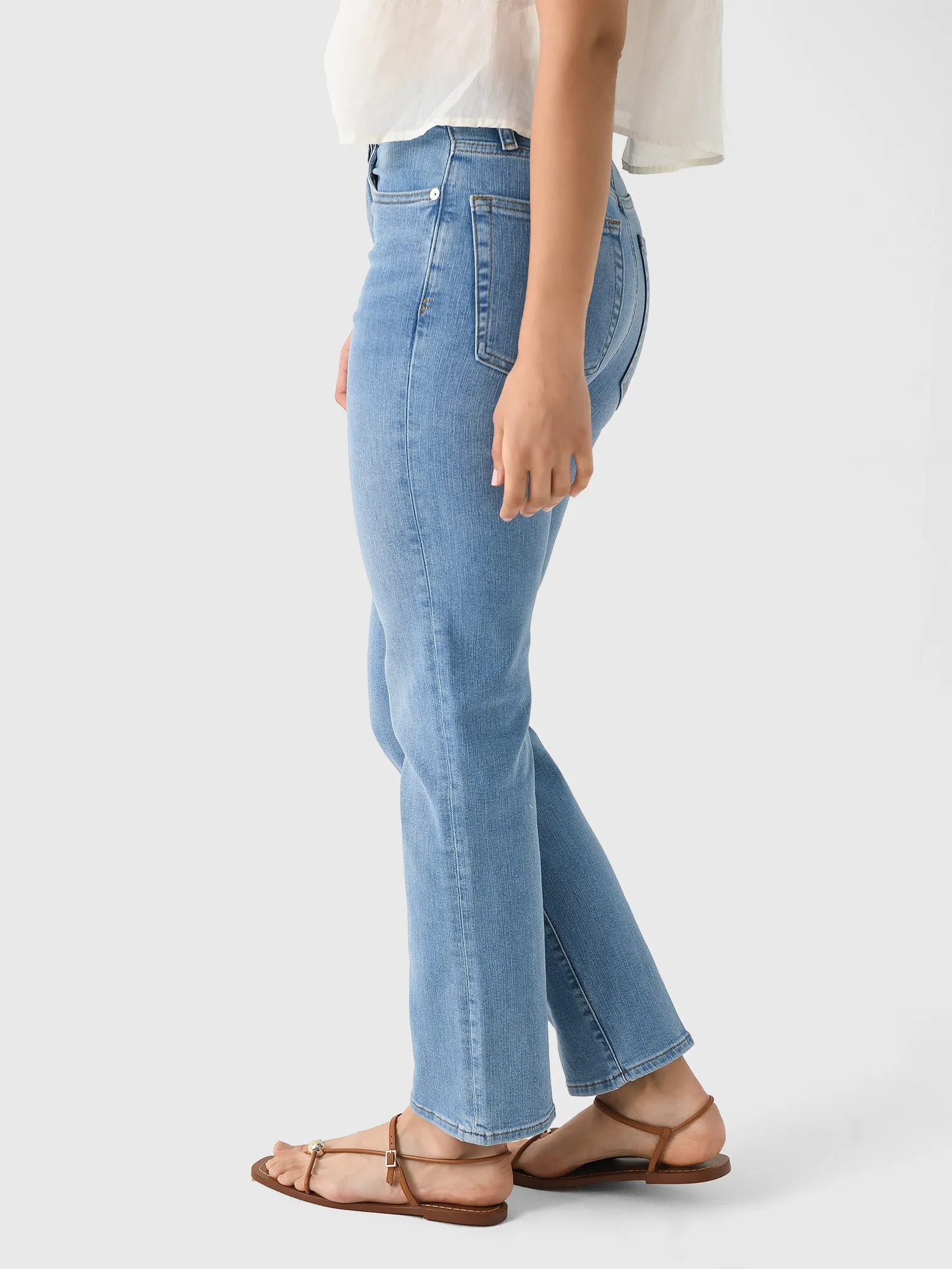 Frame Women's Le Sleek Straight Jean sold by Saint Bernard product image thumbnail 3