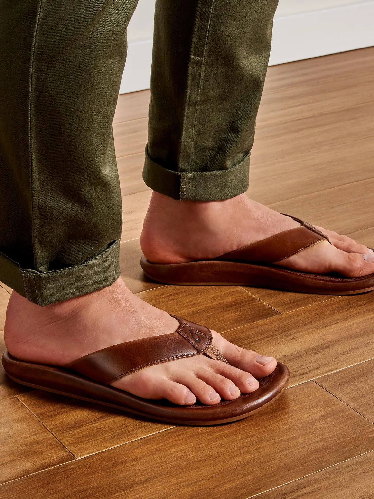 Olukai Men's ‘Ilikai Flip Flop sold by Saint Bernard product image thumbnail 2