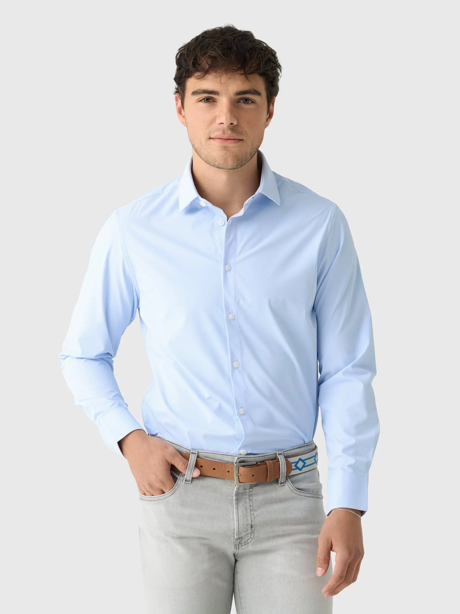 Mizzen+Main Men's Trim Leeward Dress Shirt sold by Saint Bernard