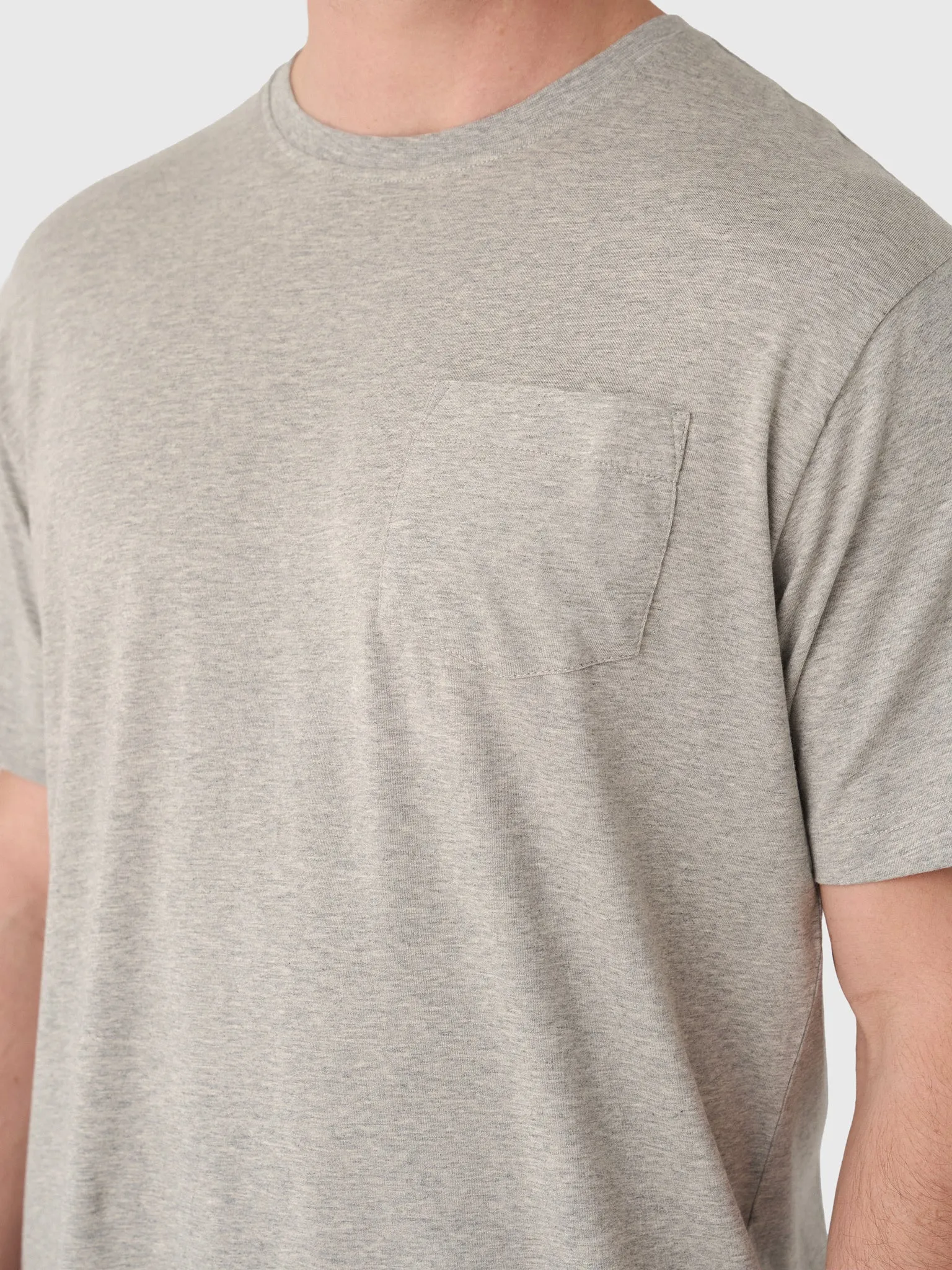 Peter Millar Crown Comfort Men's Heathered Short-Sleeve Pocket Tee sold by Saint Bernard product image thumbnail 5