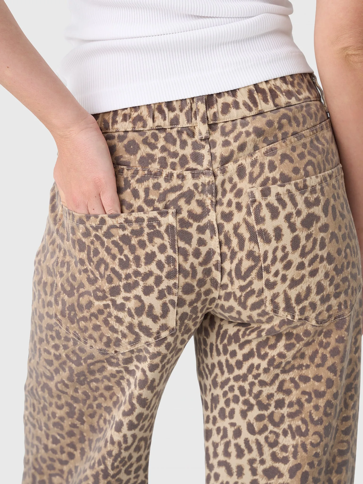 Xirena Women's Nixon Denim Pant sold by Saint Bernard product image thumbnail 5