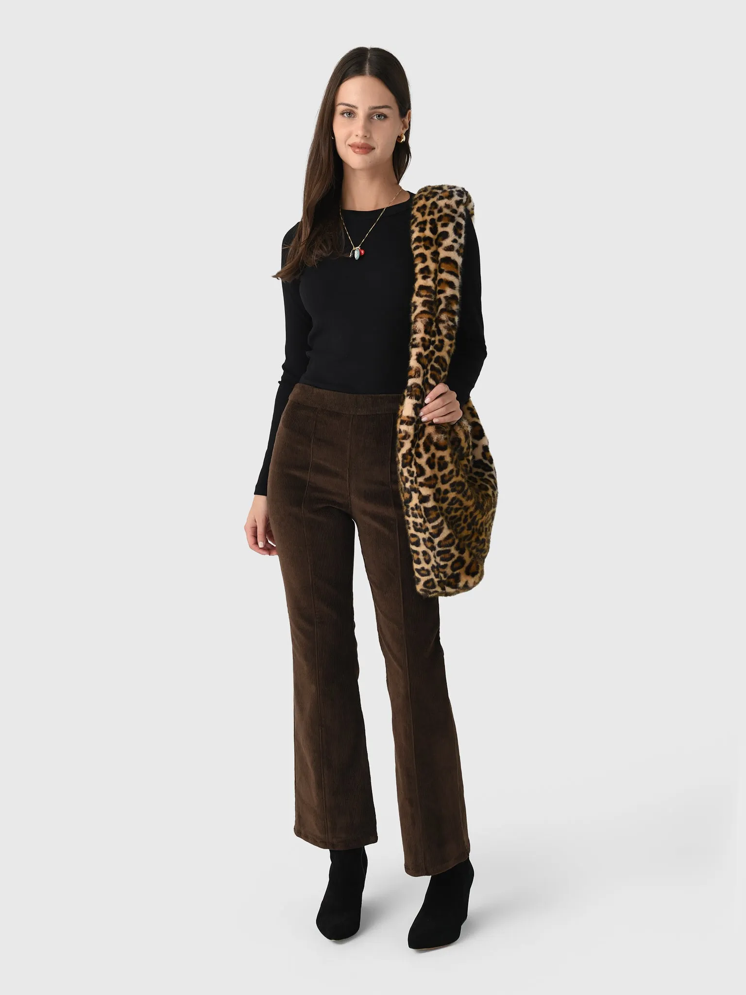 SPRWMN Women's Corduroy Ankle Flare Seam Pant sold by Saint Bernard product image thumbnail 5