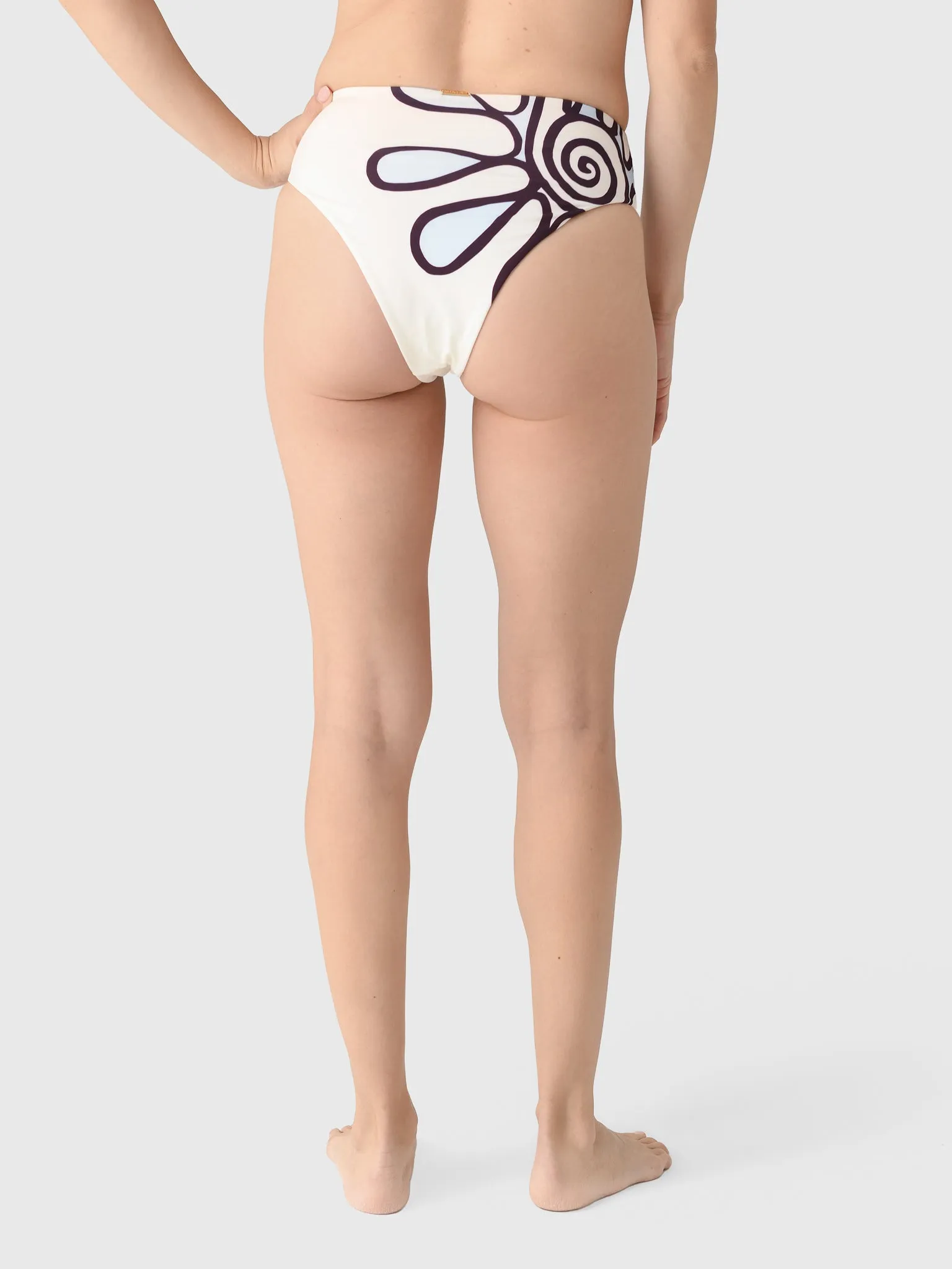 Cala de la Cruz Women's Lulu Bikini Bottom sold by Saint Bernard product image thumbnail 4