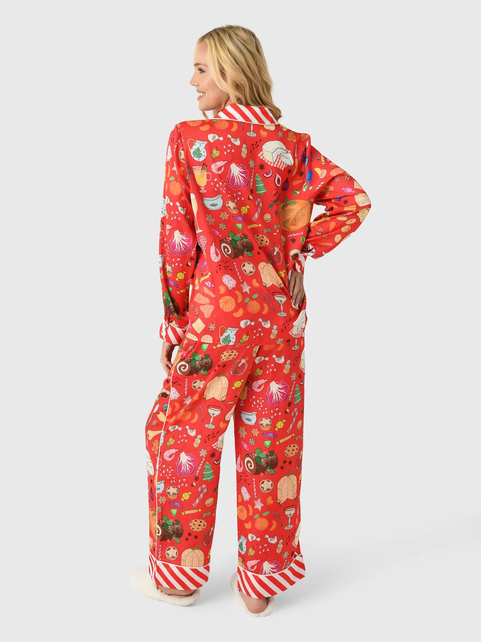 Karen Mabon Women's Holiday Feast Pajama Set sold by Saint Bernard product image thumbnail 3