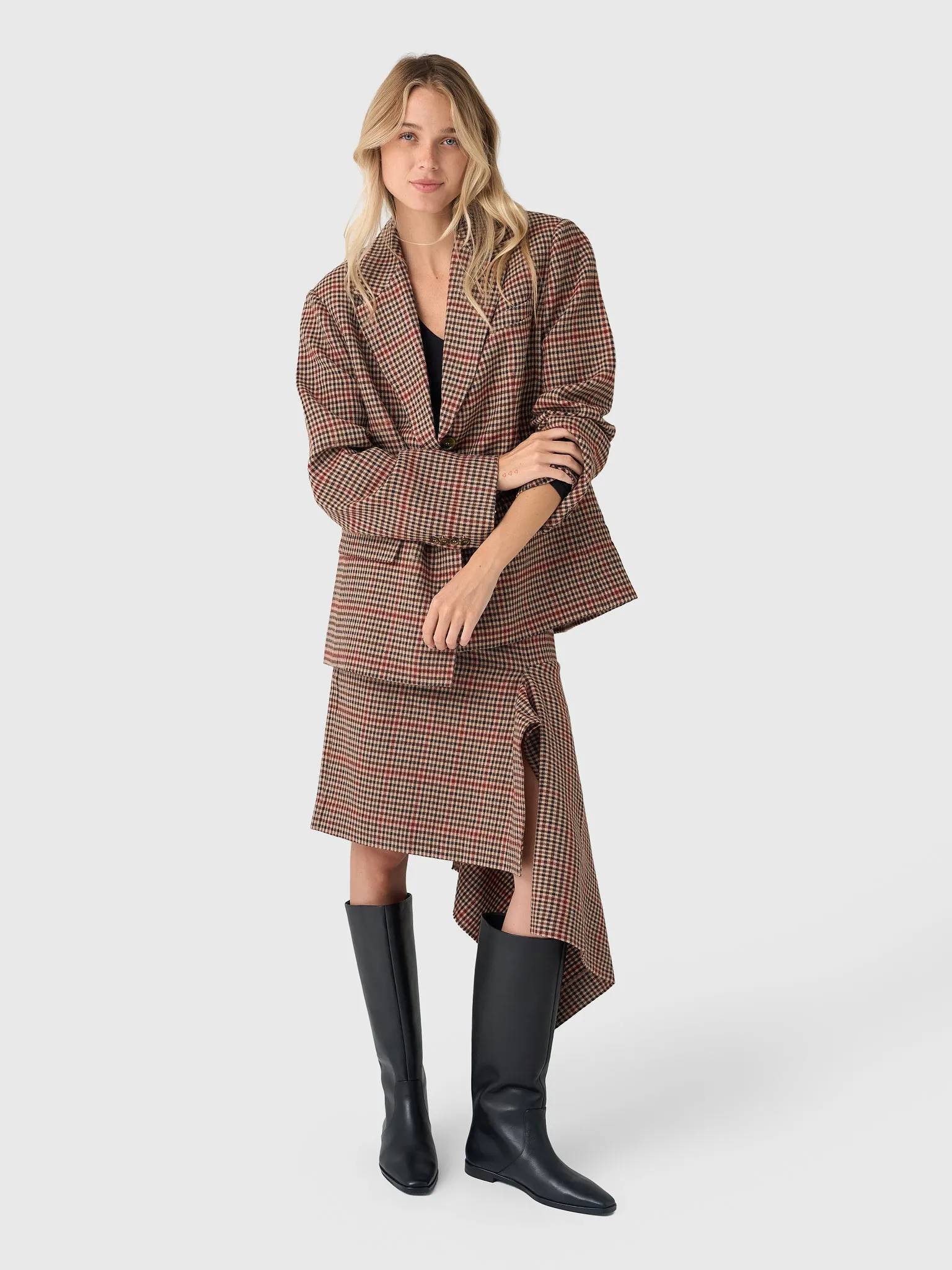 Essentiel Antwerp Women's Irbara Single Breasted Blazer sold by Saint Bernard product image thumbnail 2