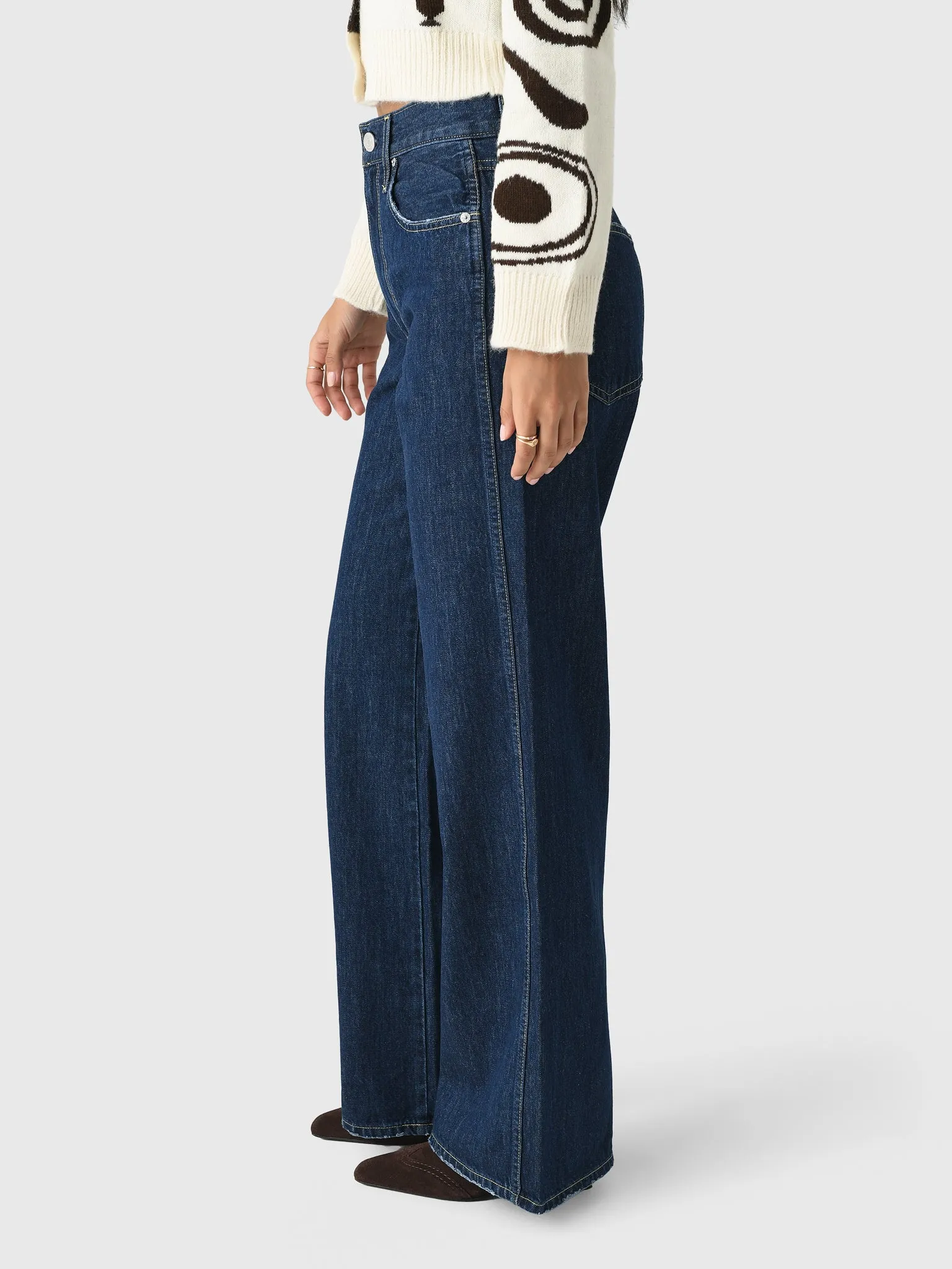 AMO Women's Frida Jean sold by Saint Bernard product image thumbnail 4