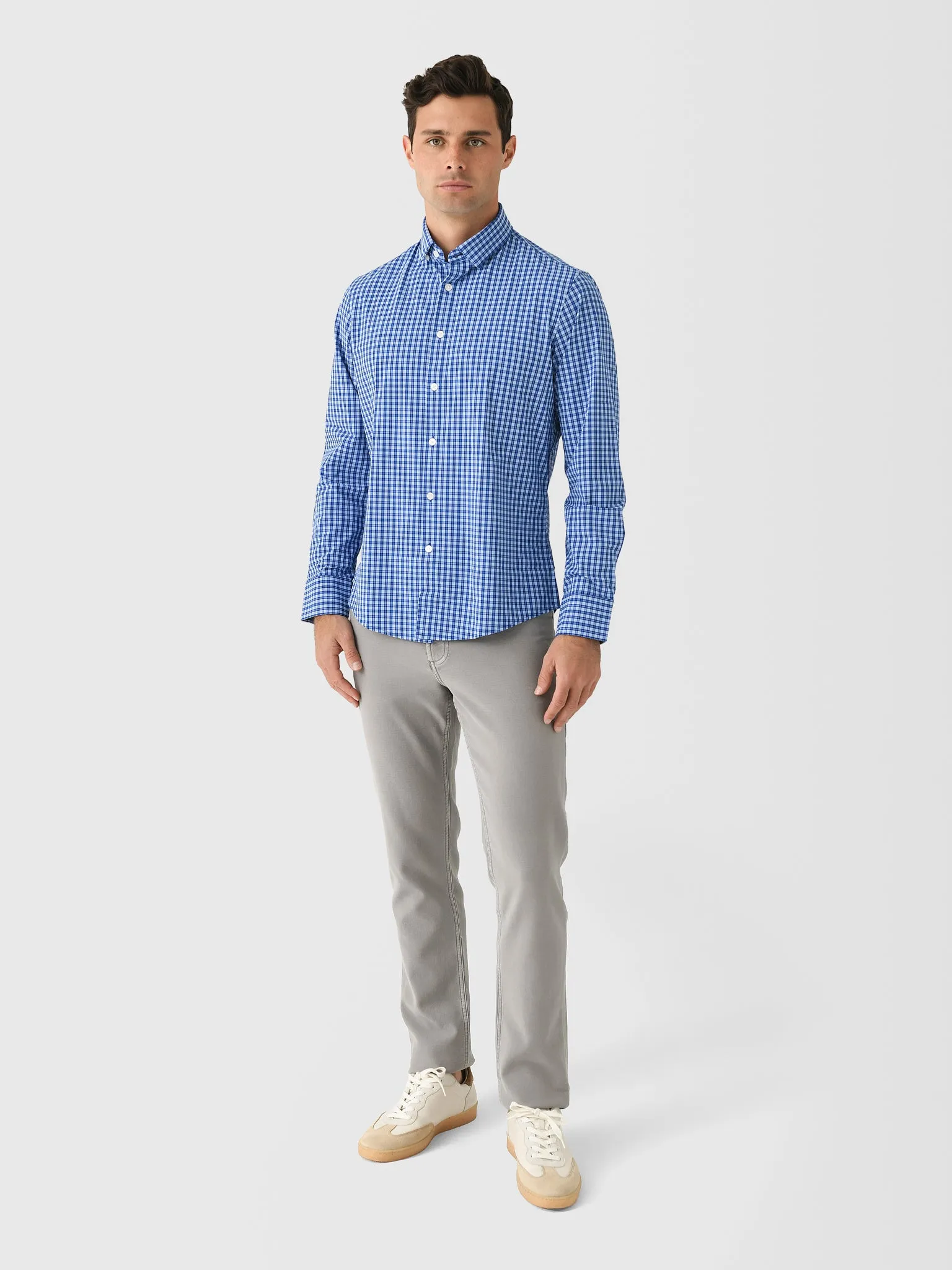 Mizzen+Main Men's Trim Leeward No Tuck Dress Shirt sold by Saint Bernard product image thumbnail 2