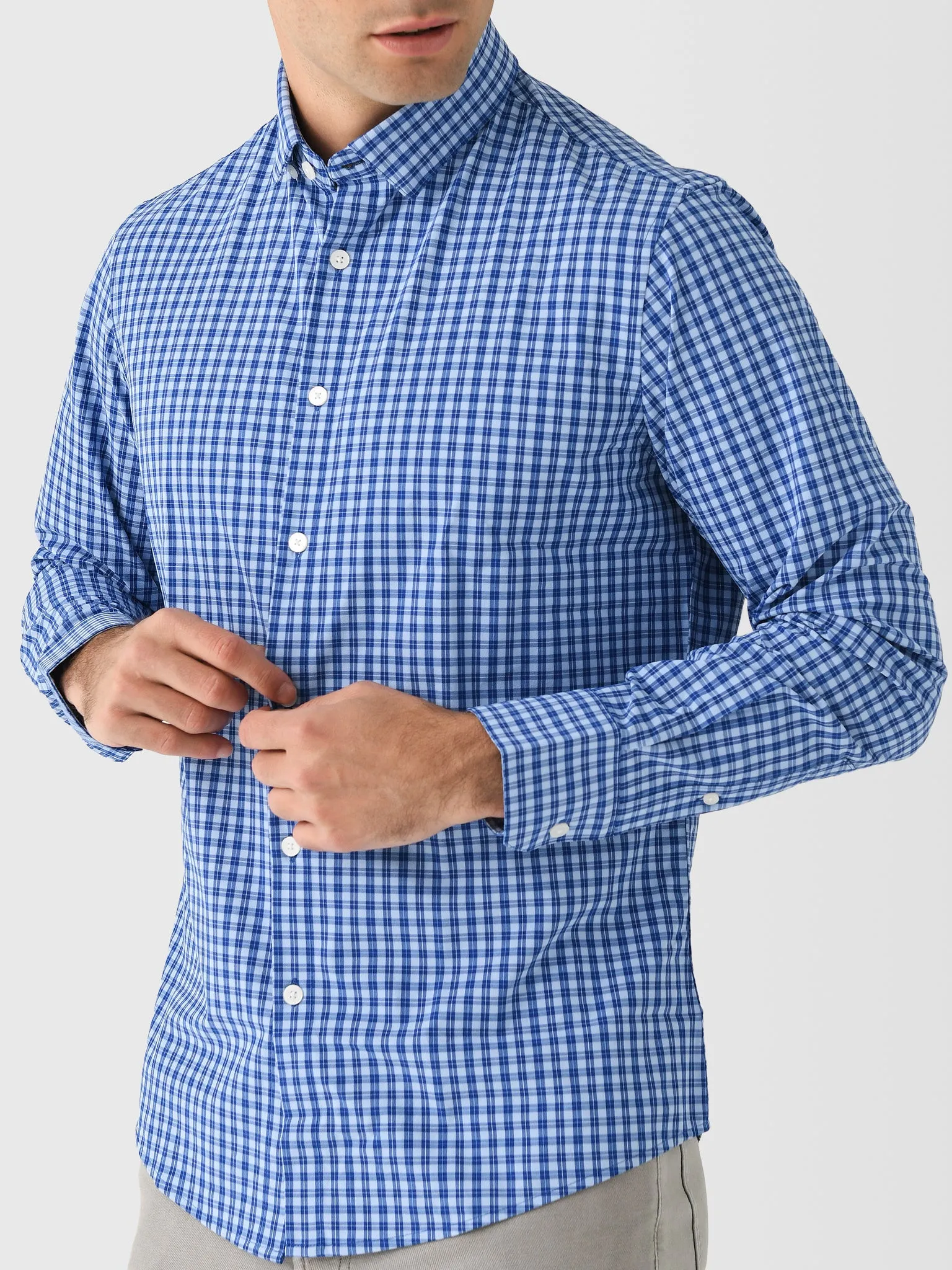 Mizzen+Main Men's Trim Leeward No Tuck Dress Shirt sold by Saint Bernard product image thumbnail 5