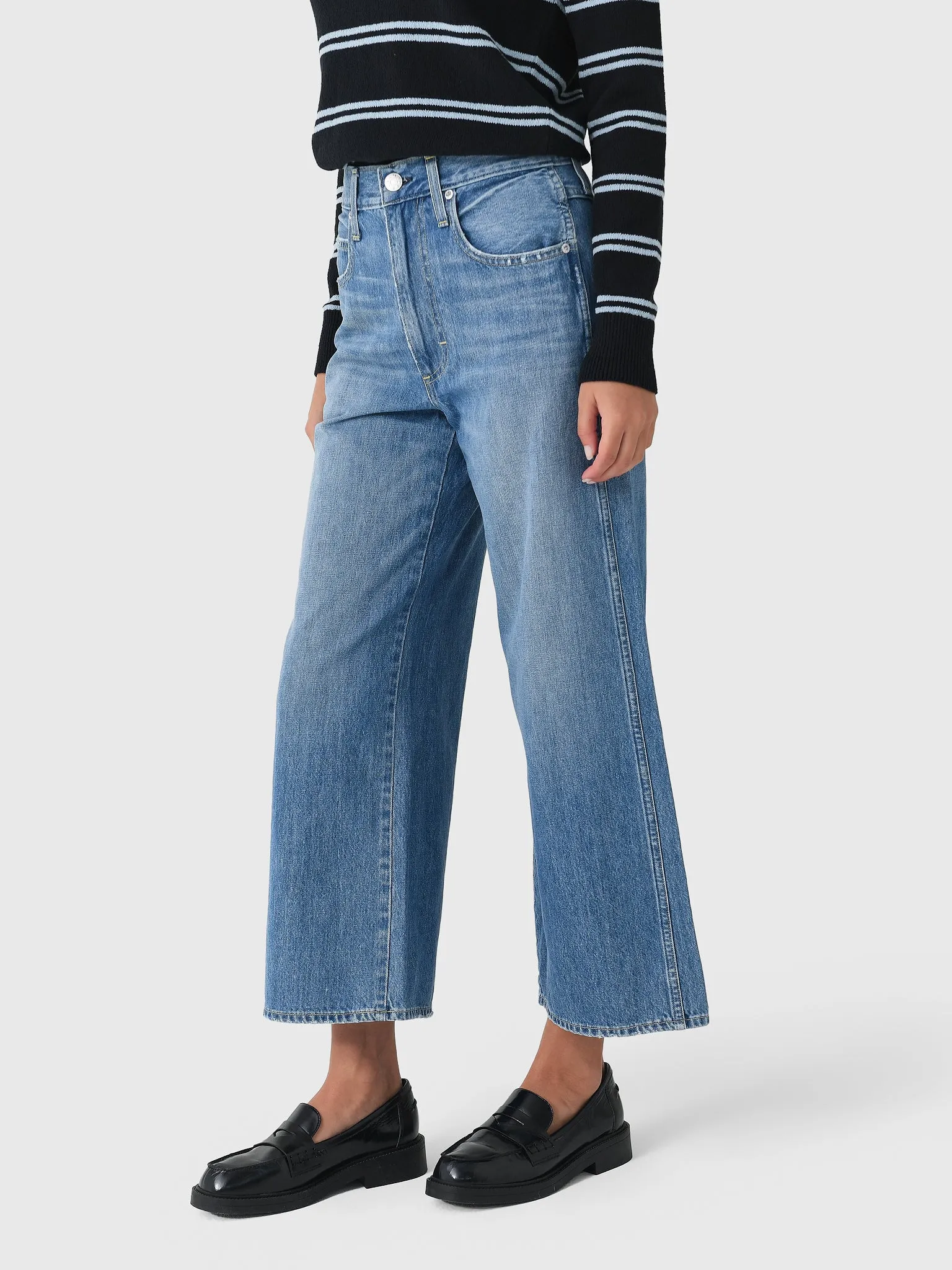 AMO Women's Frida Crop Jean sold by Saint Bernard product image thumbnail 3