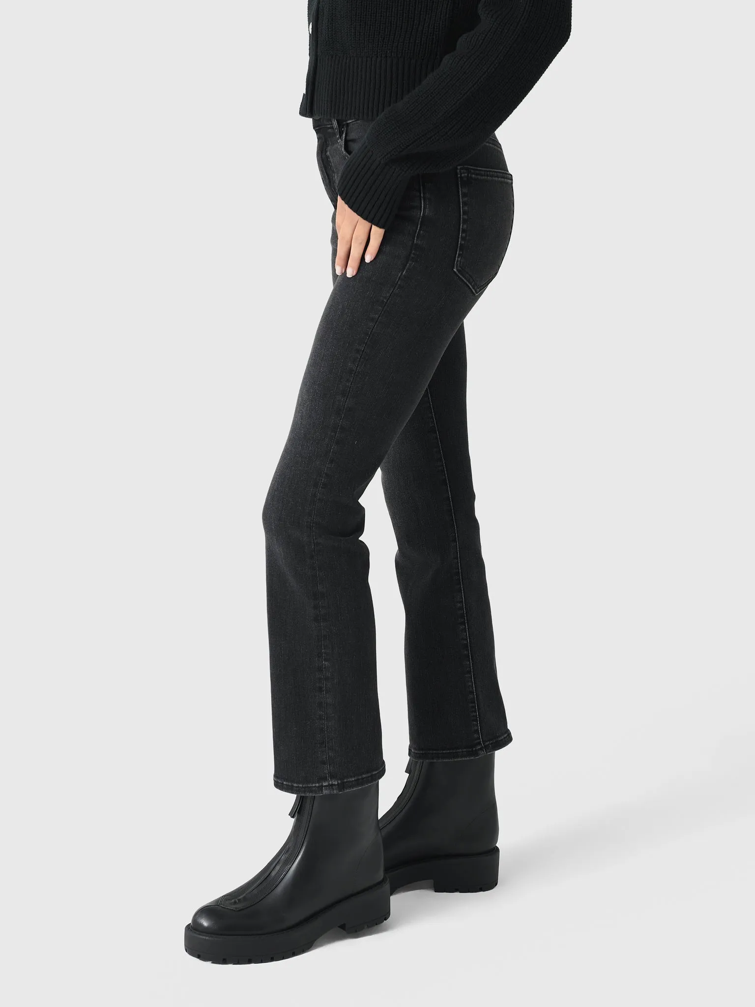 Frame Women's The Reboot Crop Jean sold by Saint Bernard product image thumbnail 3