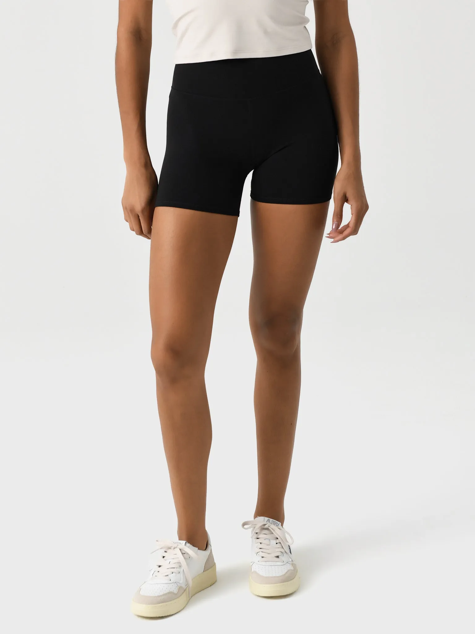 Vuori Women's AllTheFeels Short sold by Saint Bernard product image thumbnail 5
