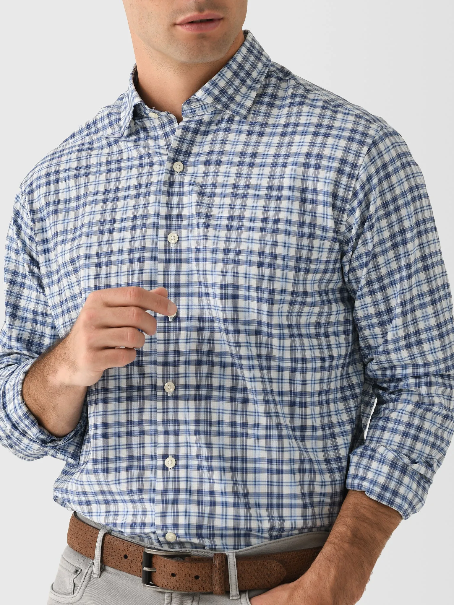 Johnnie-O Men's Donovan Featherweight Performance Button-Down Shirt sold by Saint Bernard product image thumbnail 5