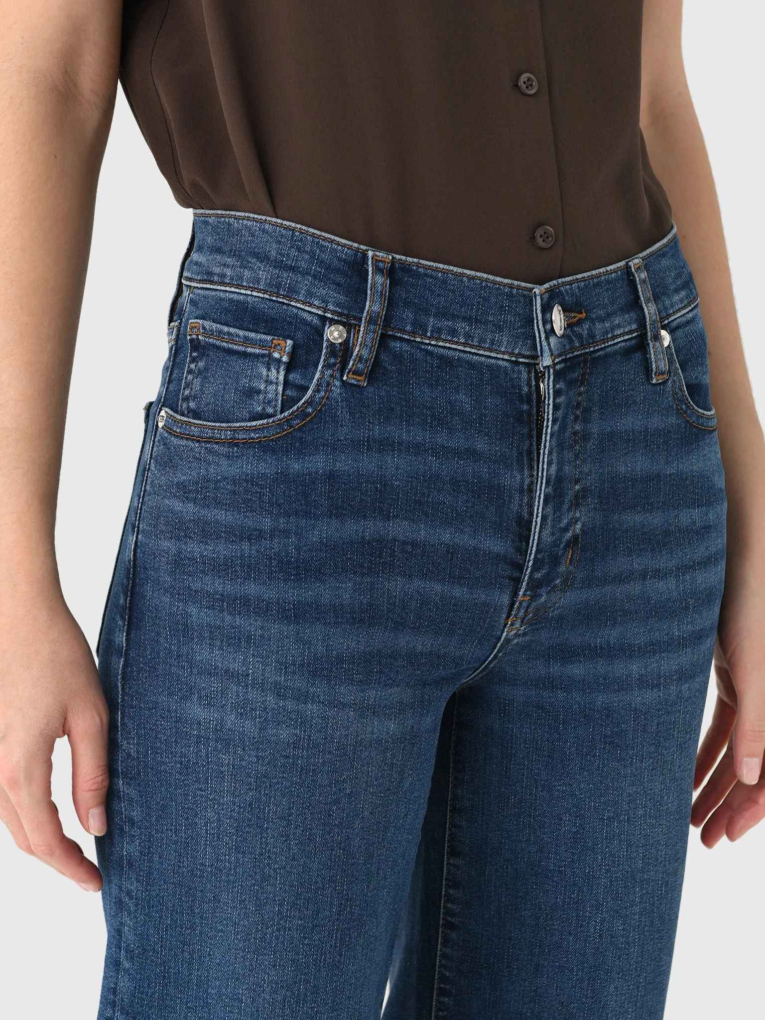 Frame Women's The Mellow Jean sold by Saint Bernard product image thumbnail 5
